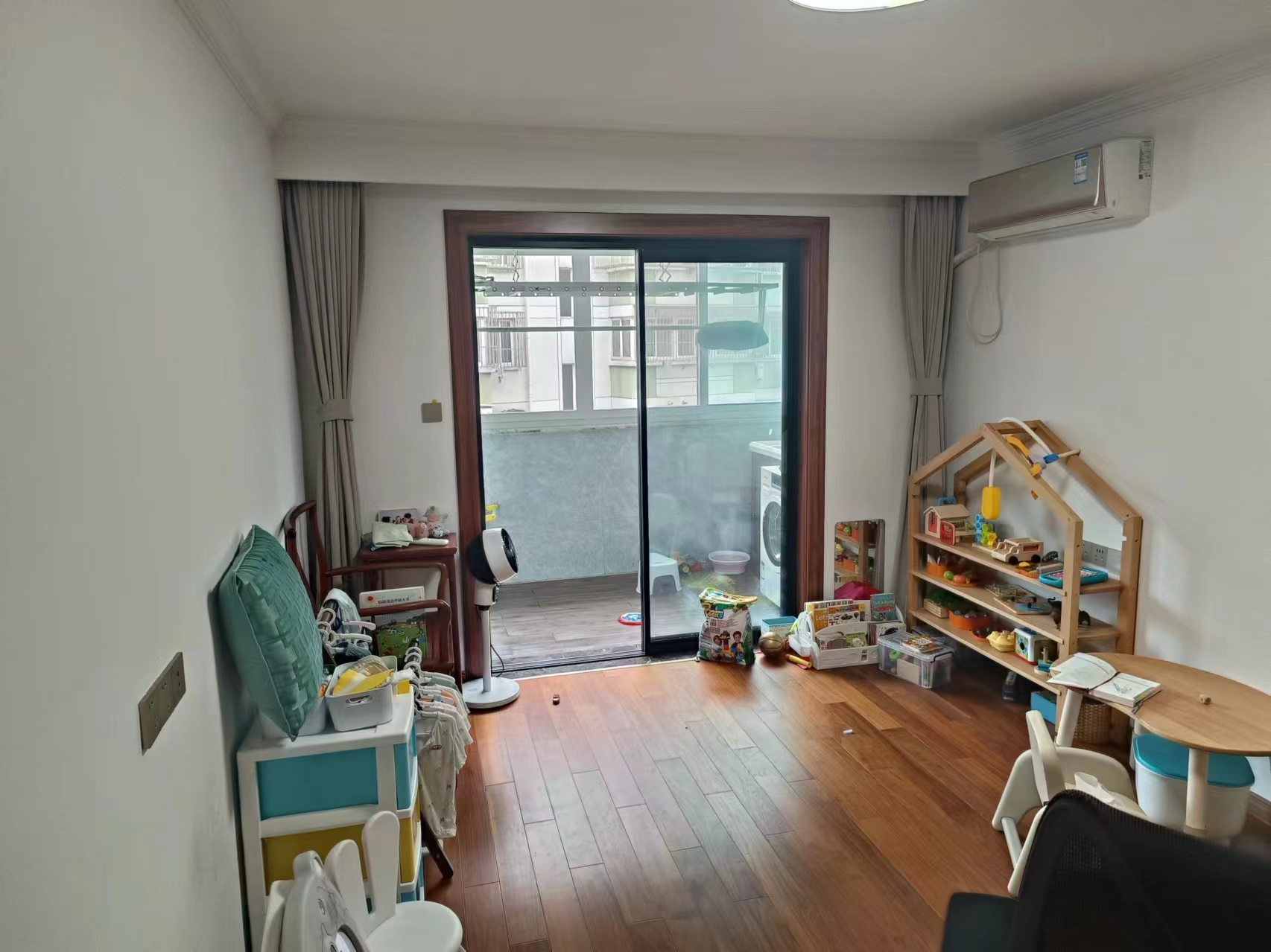 怡园新邸 2室2厅1卫 100.00m&sup2;