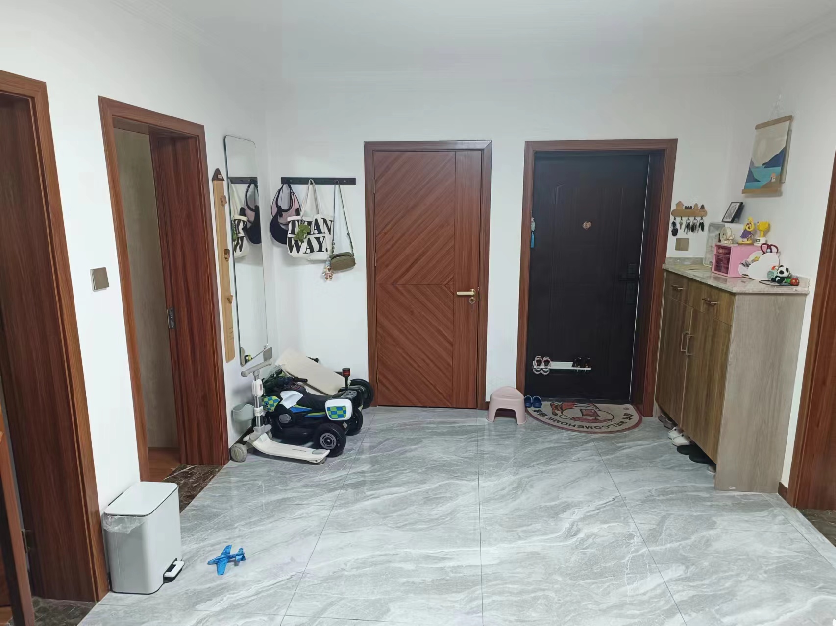 怡园新邸 2室2厅1卫 100.00m&sup2;