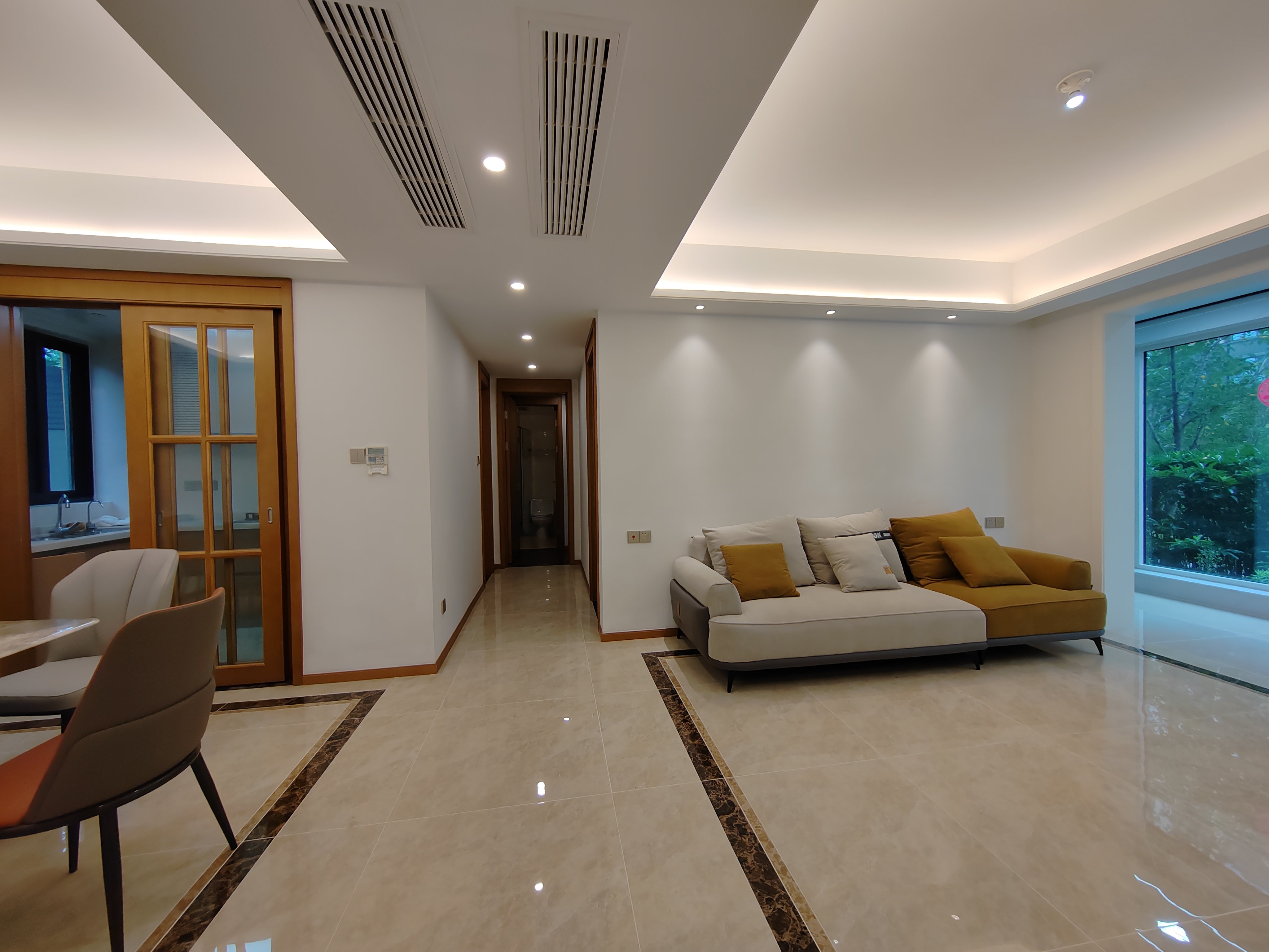 中南漫悦湾 3室2厅2卫 111m&sup2;