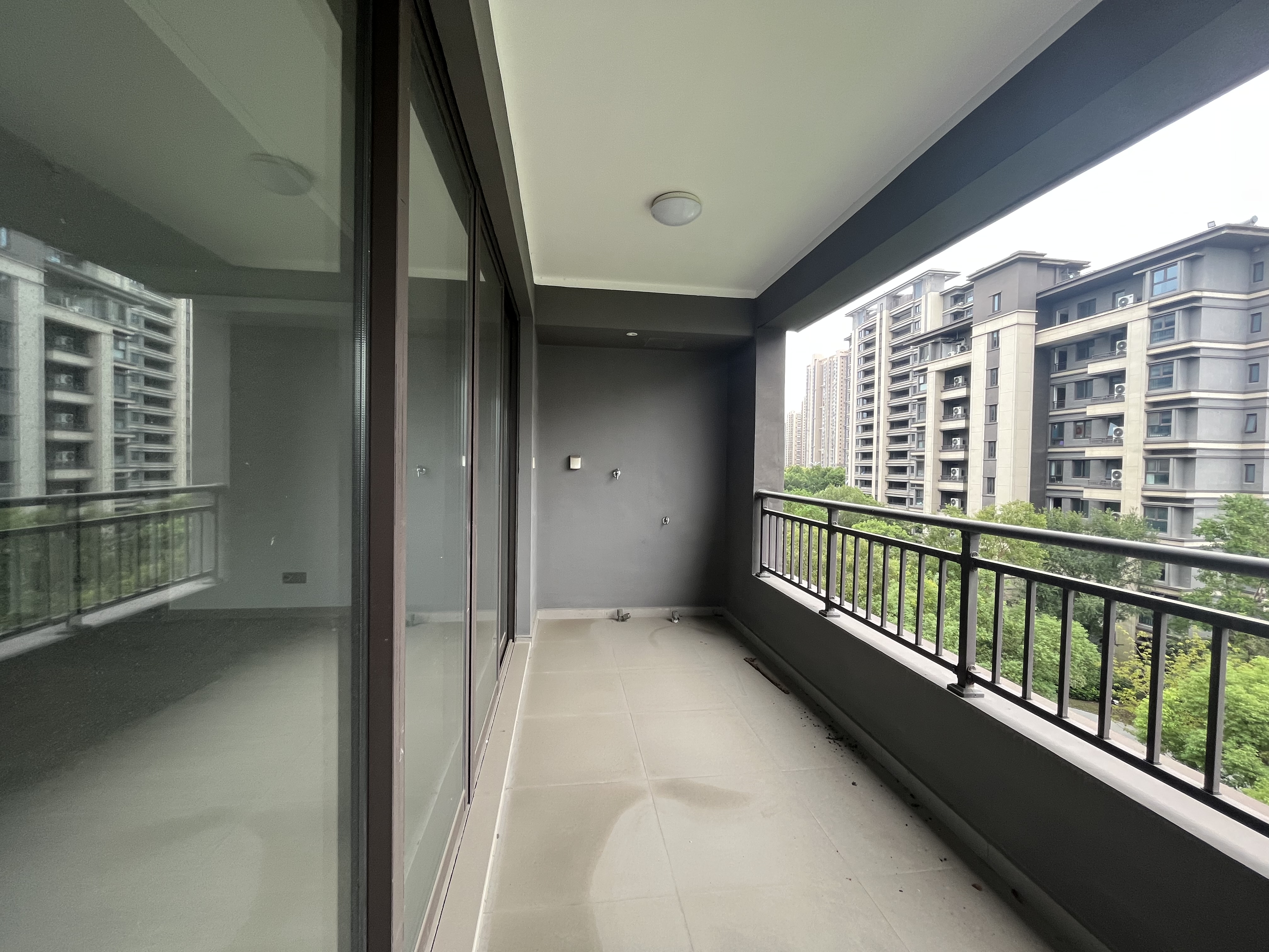 静海府 4室2厅2卫 142.5m&sup2;