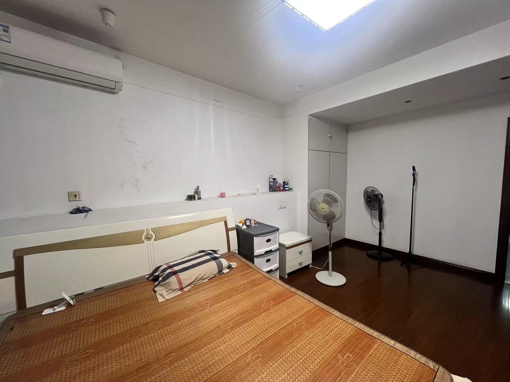 友谊家园 4室2厅2卫 110.48m&sup2;