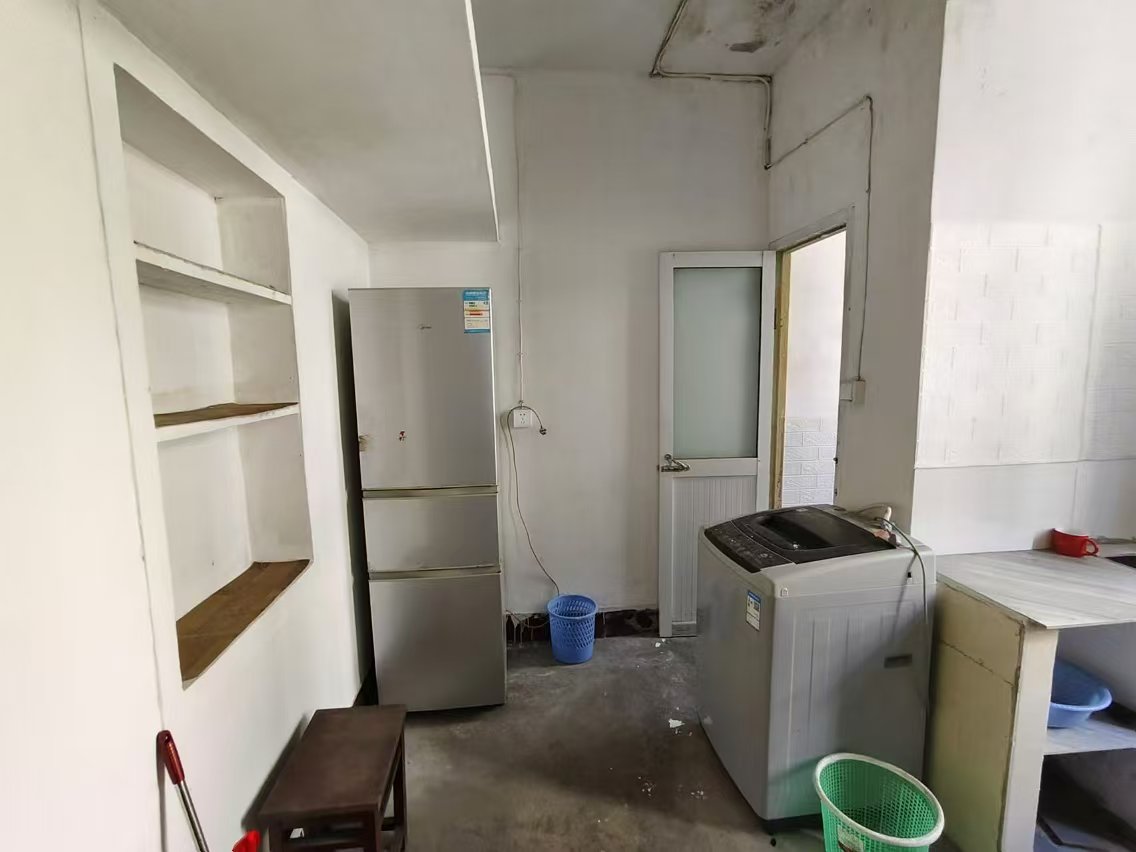 新建路新村(新建花苑) 1室1厅1卫 36.81m²