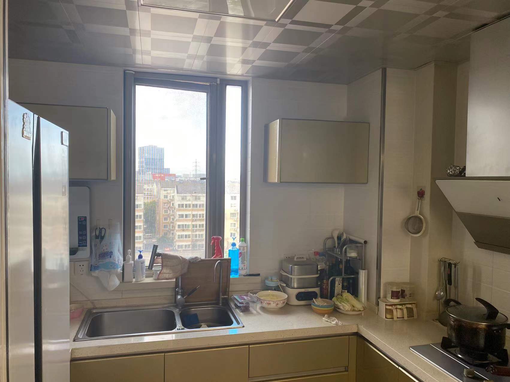 优山美地花园北区 3室2厅2卫 122m&sup2;