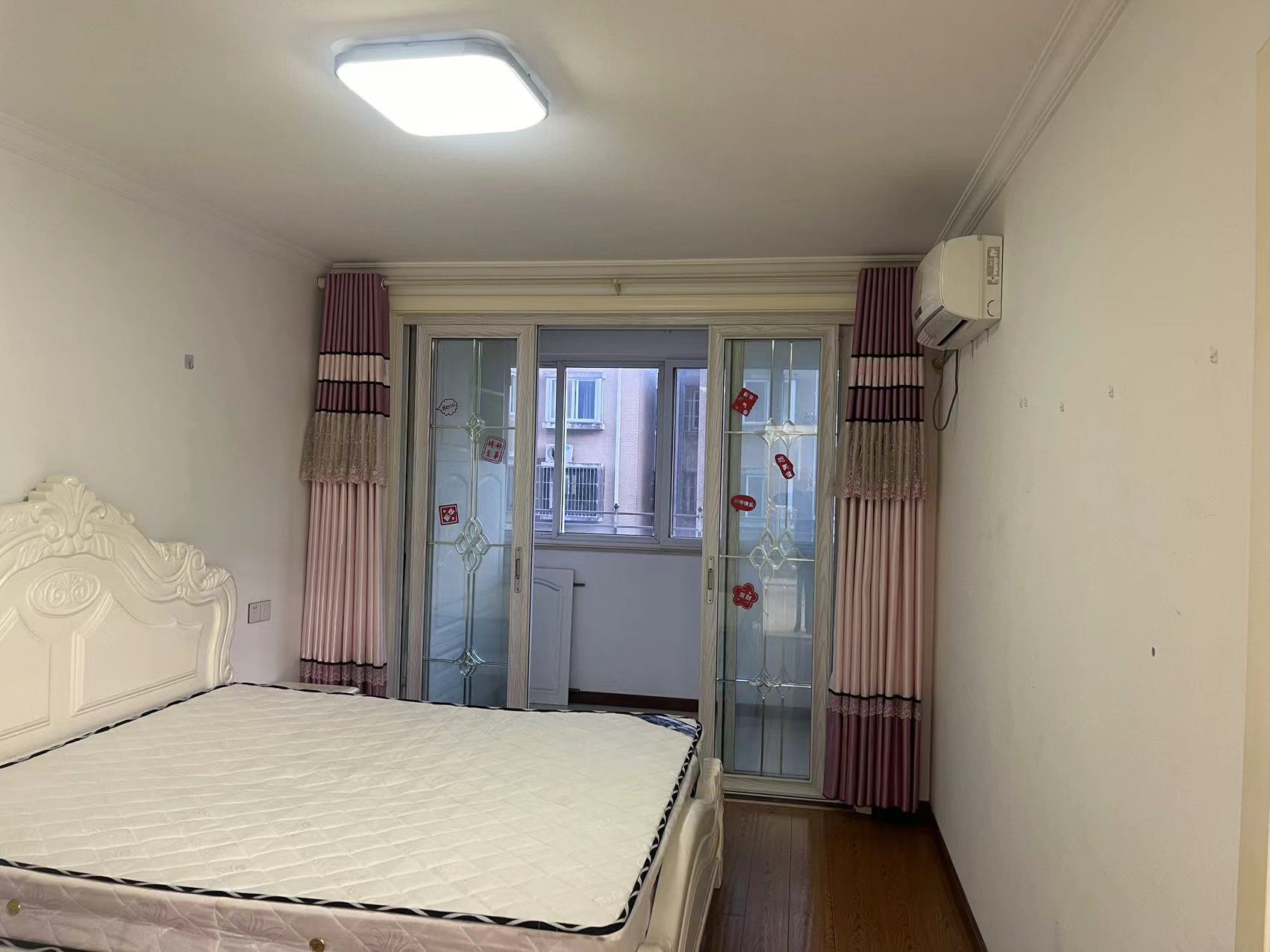 外滩北苑 2室1厅1卫 76.04m&sup2;