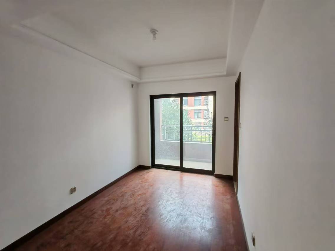 万科白鹭郡 3室2厅1卫 123m&sup2;