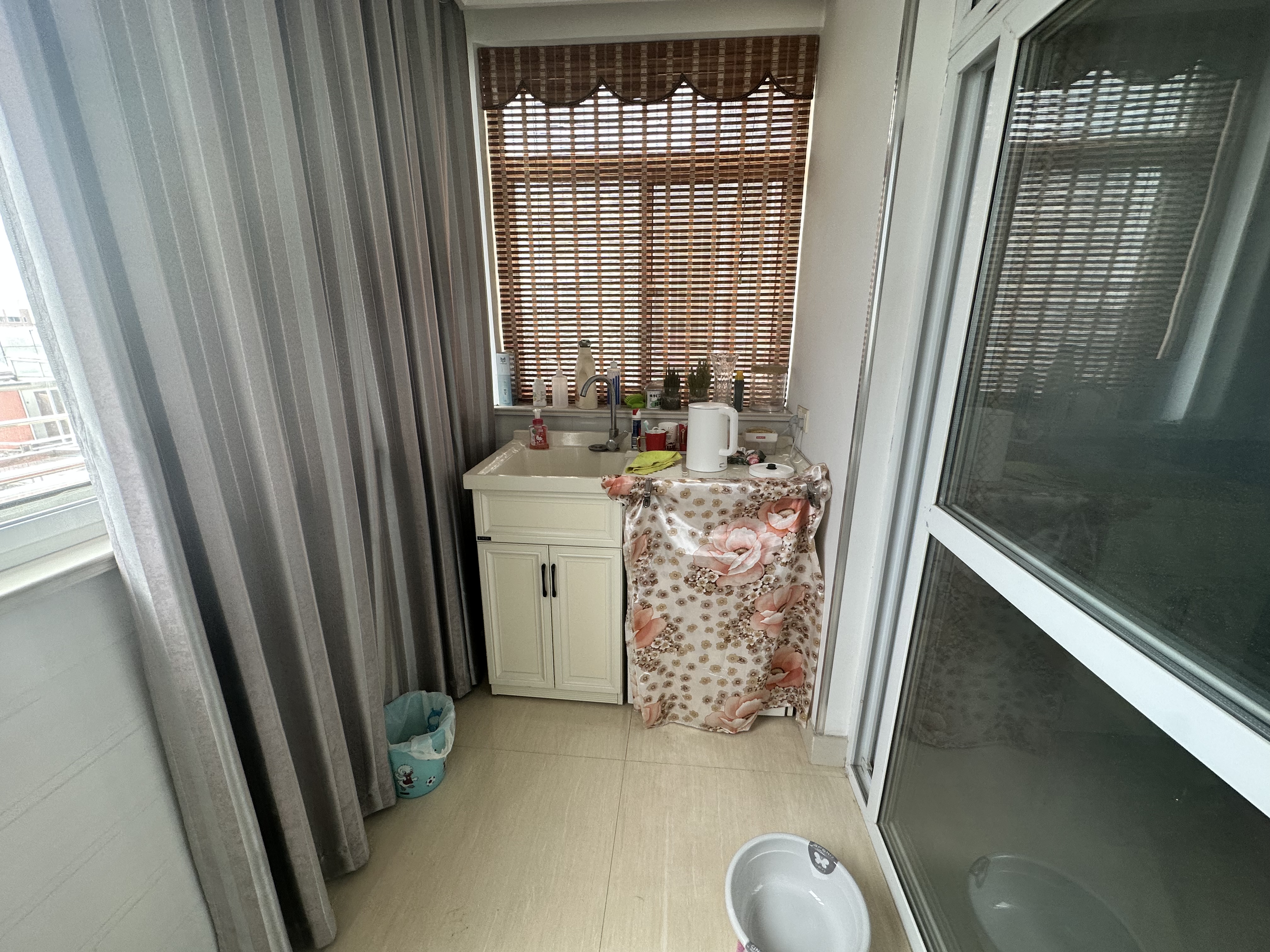 宝隆花园 4室2厅2卫 123.00m&sup2;