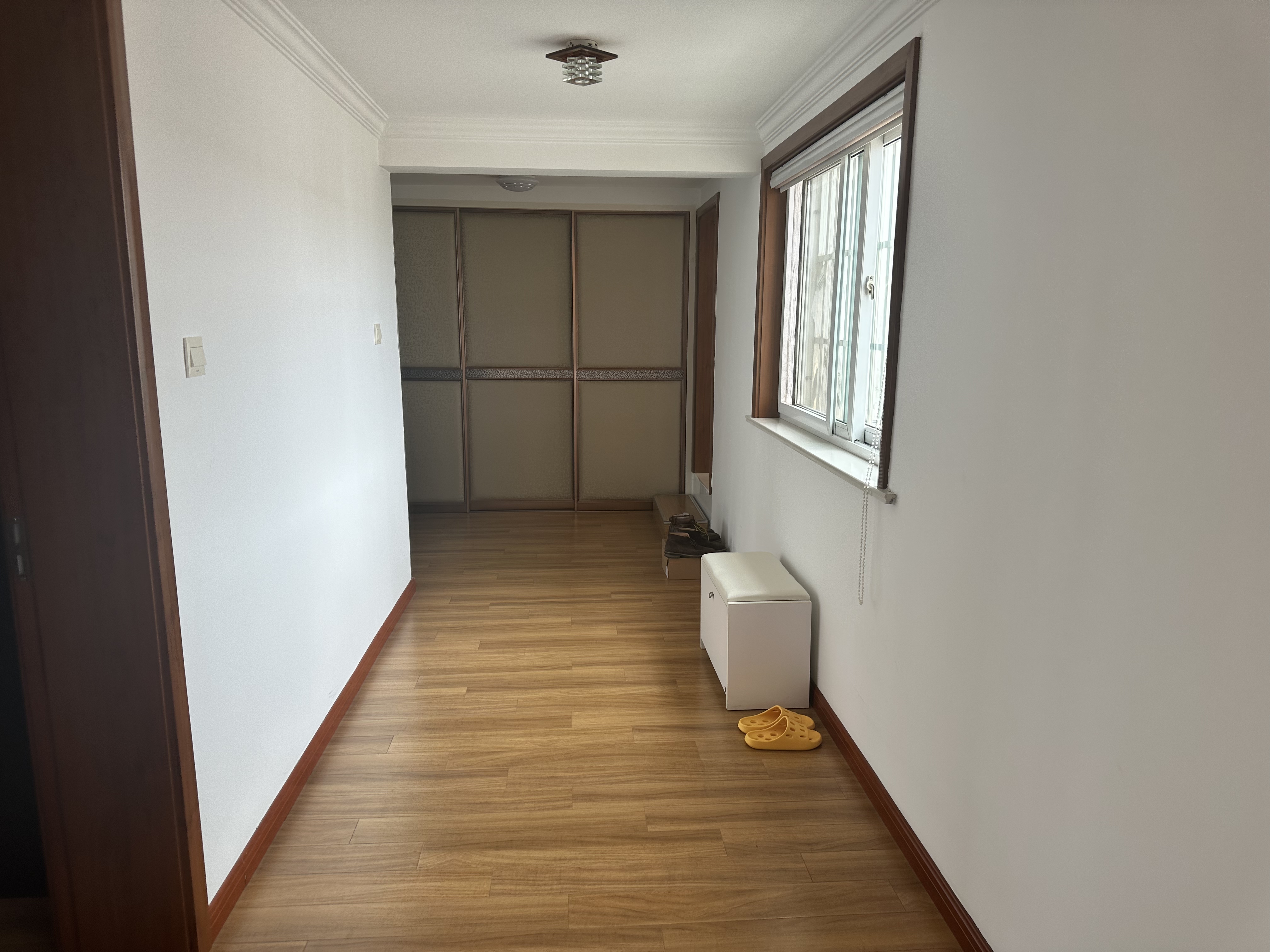 宝隆花园 4室2厅2卫 123.00m&sup2;