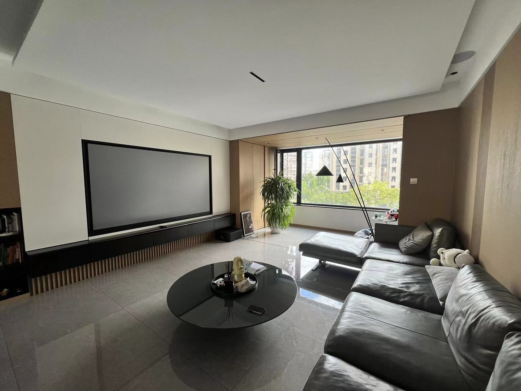珑府 5室2厅2卫 175m²