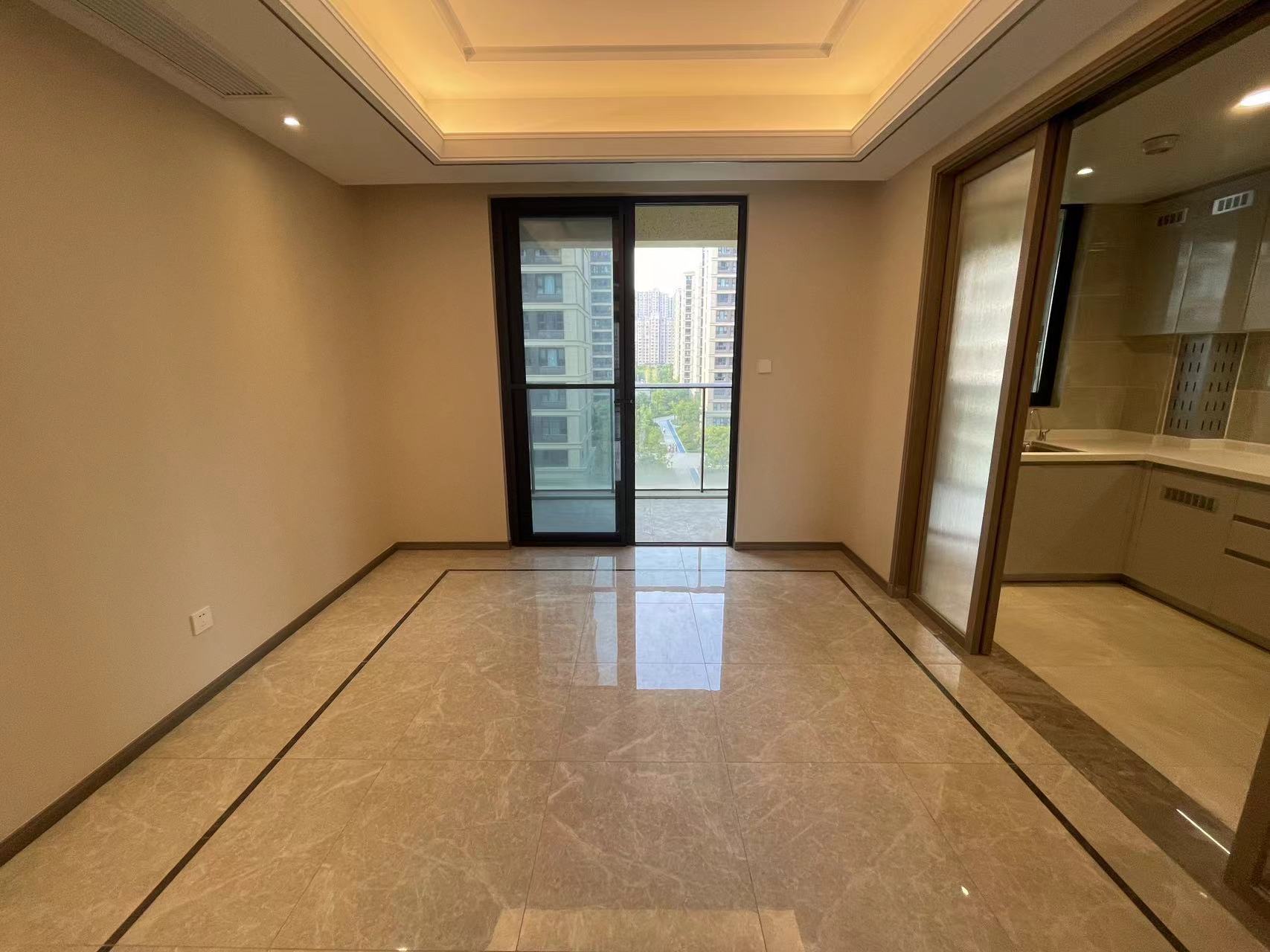 绿城&middot;诚园 3室2厅2卫 157.22m&sup2;