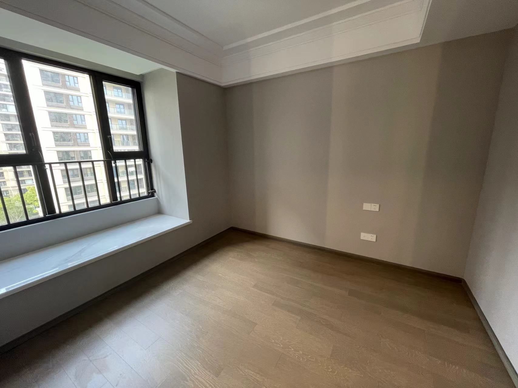 绿城&middot;诚园 3室2厅2卫 157.22m&sup2;