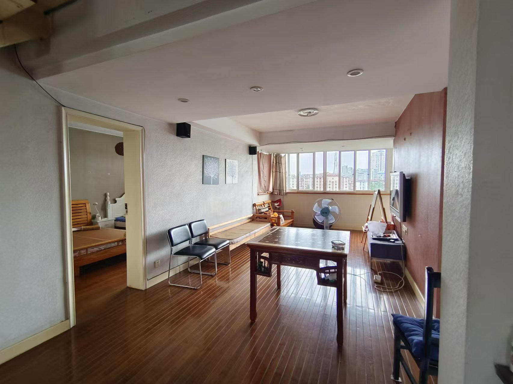 濠东路51号小区 3室2厅2卫 94.86m²