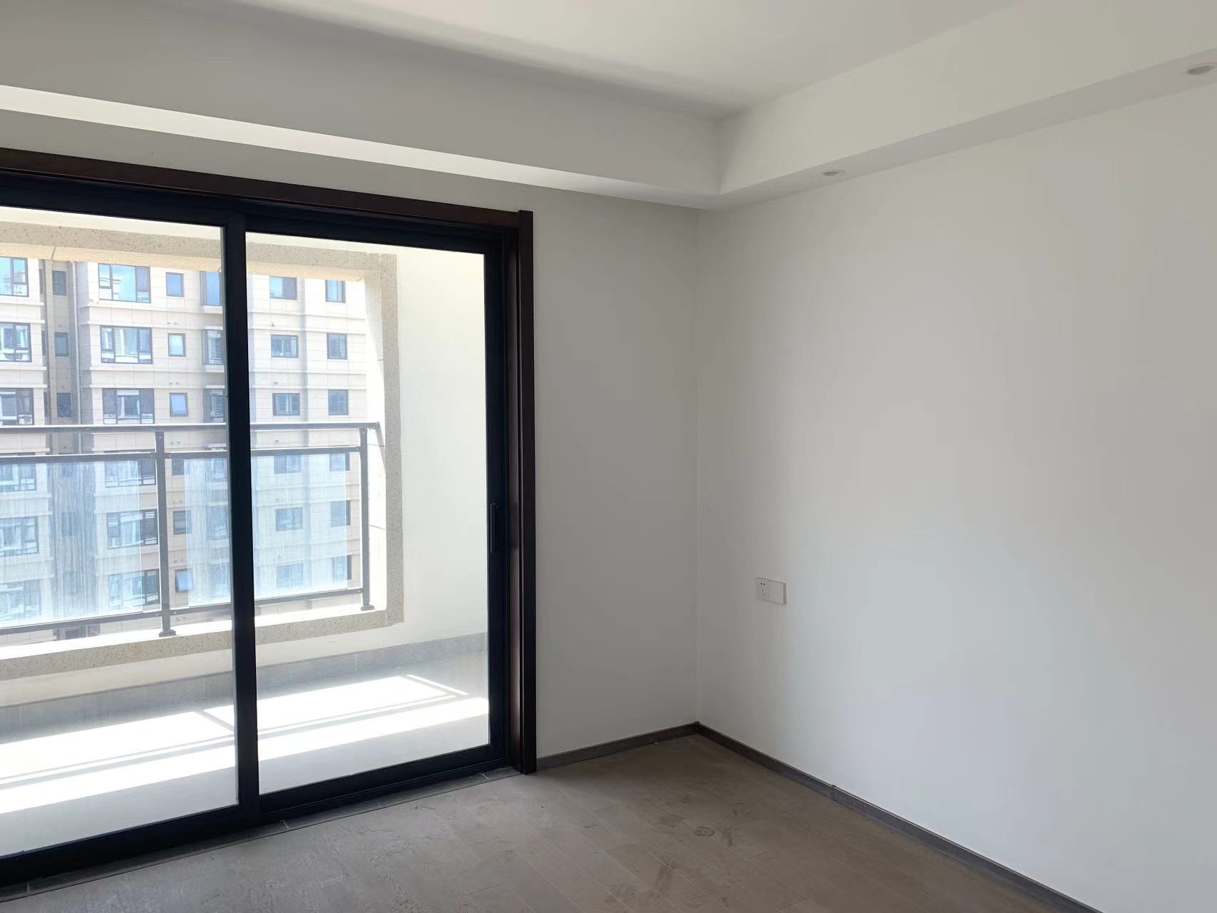 远创樾府 4室2厅2卫 132.00m&sup2;