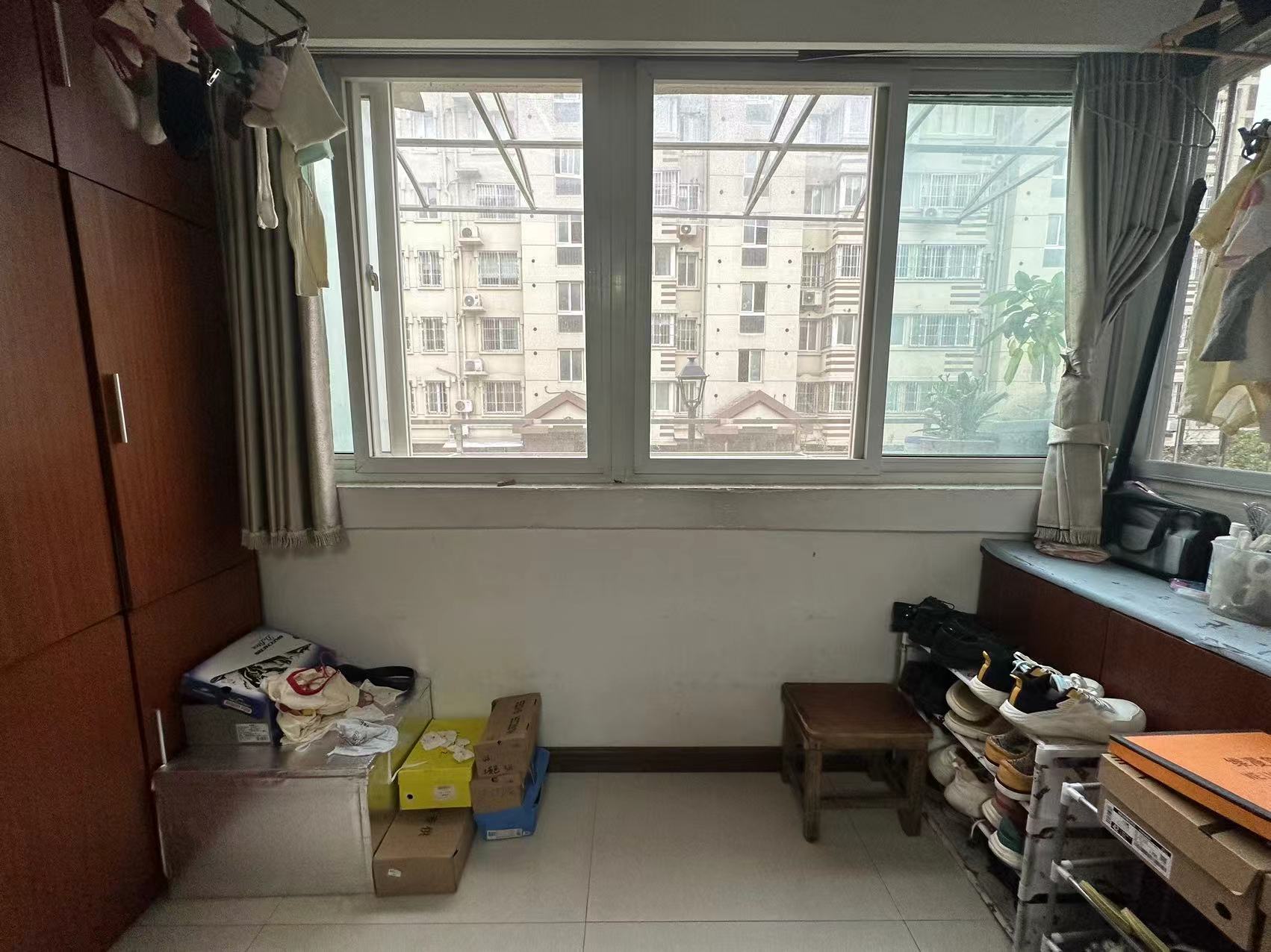 外滩小区 2室1厅1卫 73.89m&sup2;