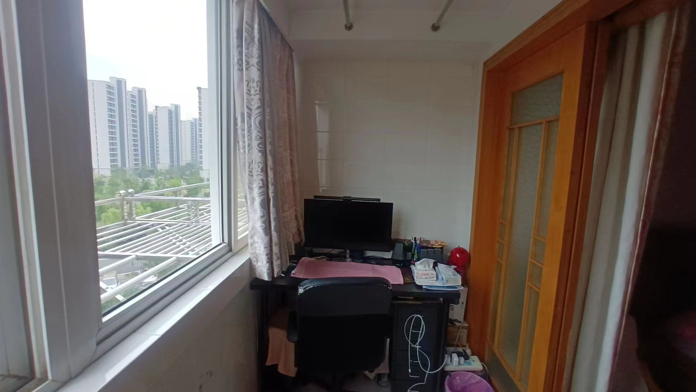 世纪园 4室3厅2卫 143.73m&sup2;