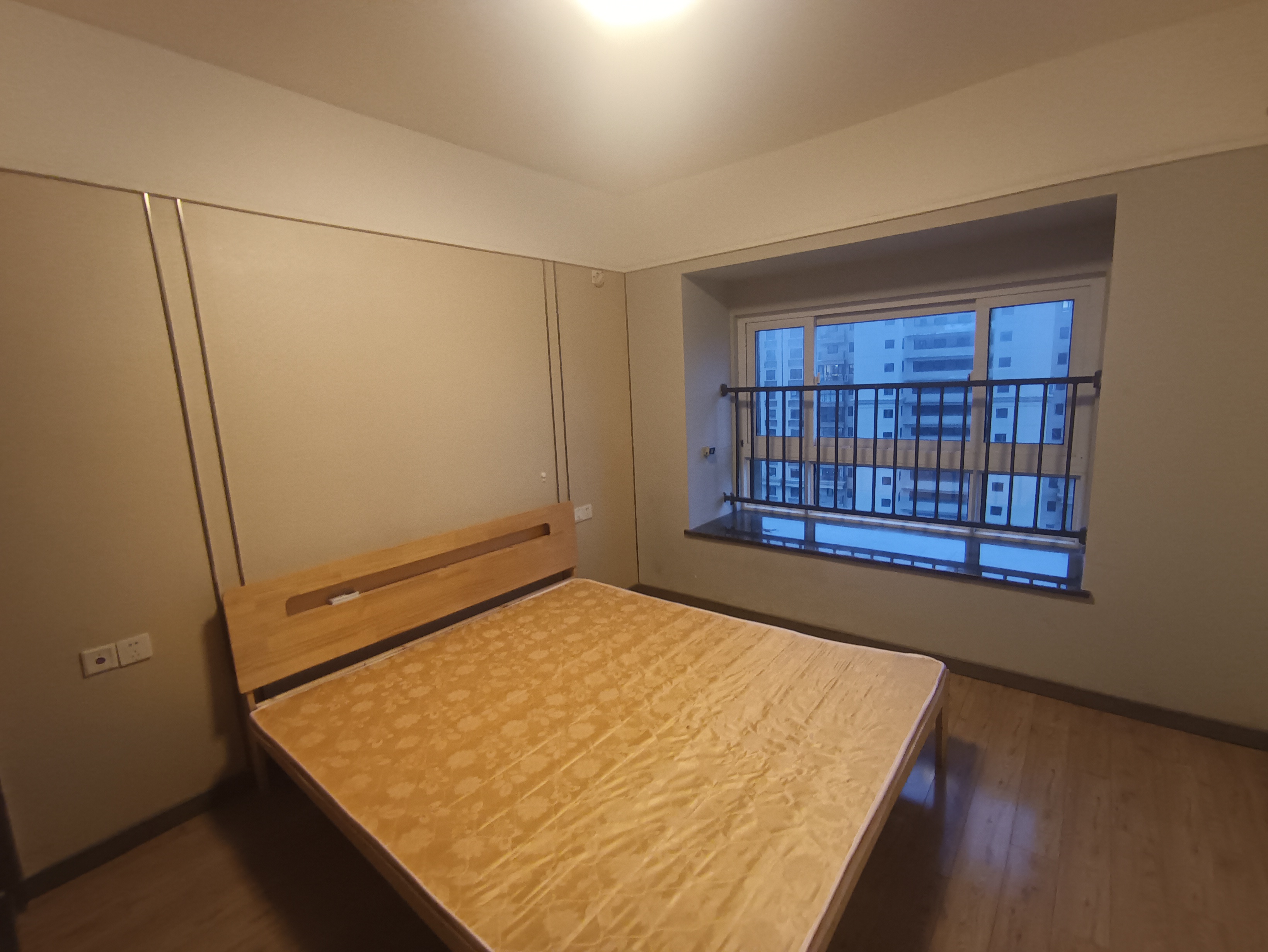 南通雅居乐花园 3室2厅1卫 99m&sup2;
