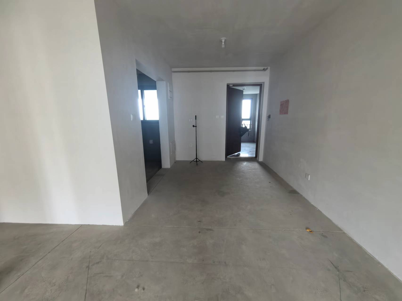 卓越华宸世纪 3室2厅1卫 99m²