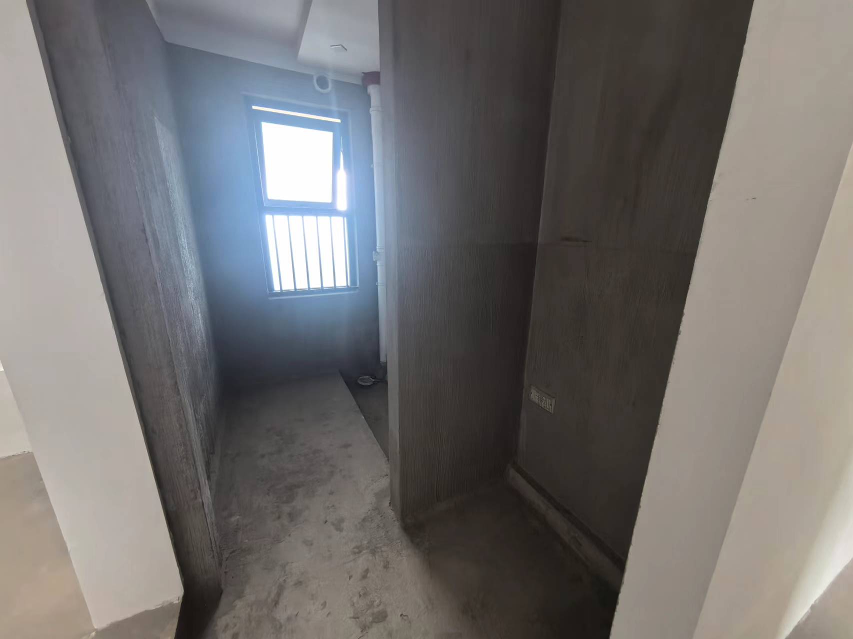 卓越华宸世纪 3室2厅1卫 99m²