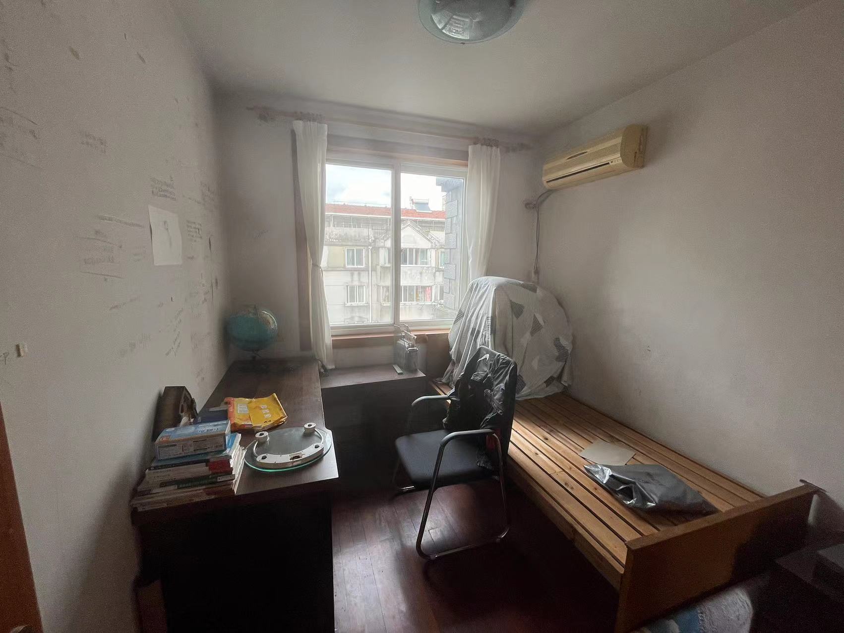 德民花苑东区 5室2厅2卫 130.66m&sup2;