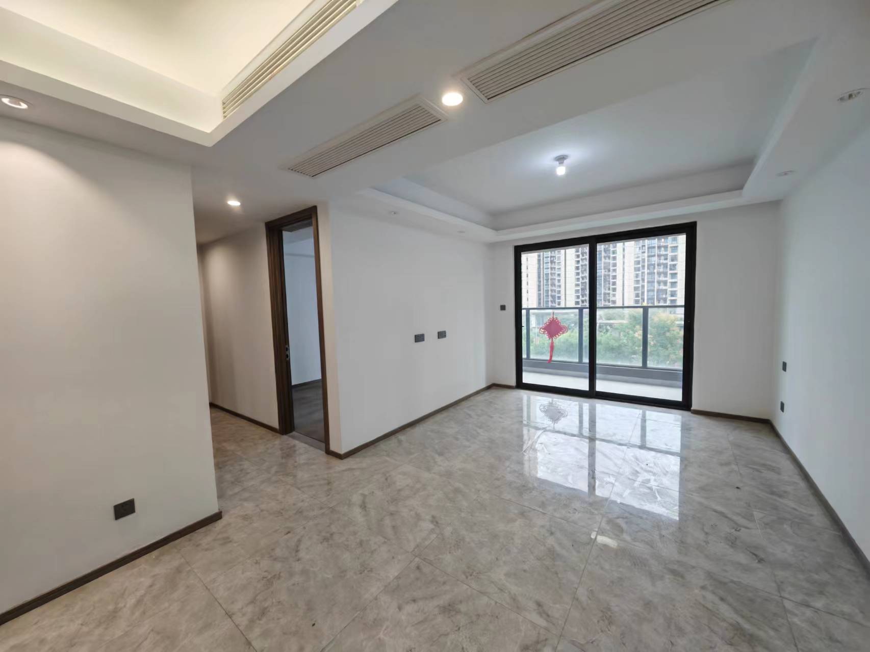 世茂璀璨未来 3室2厅2卫 98.98m²