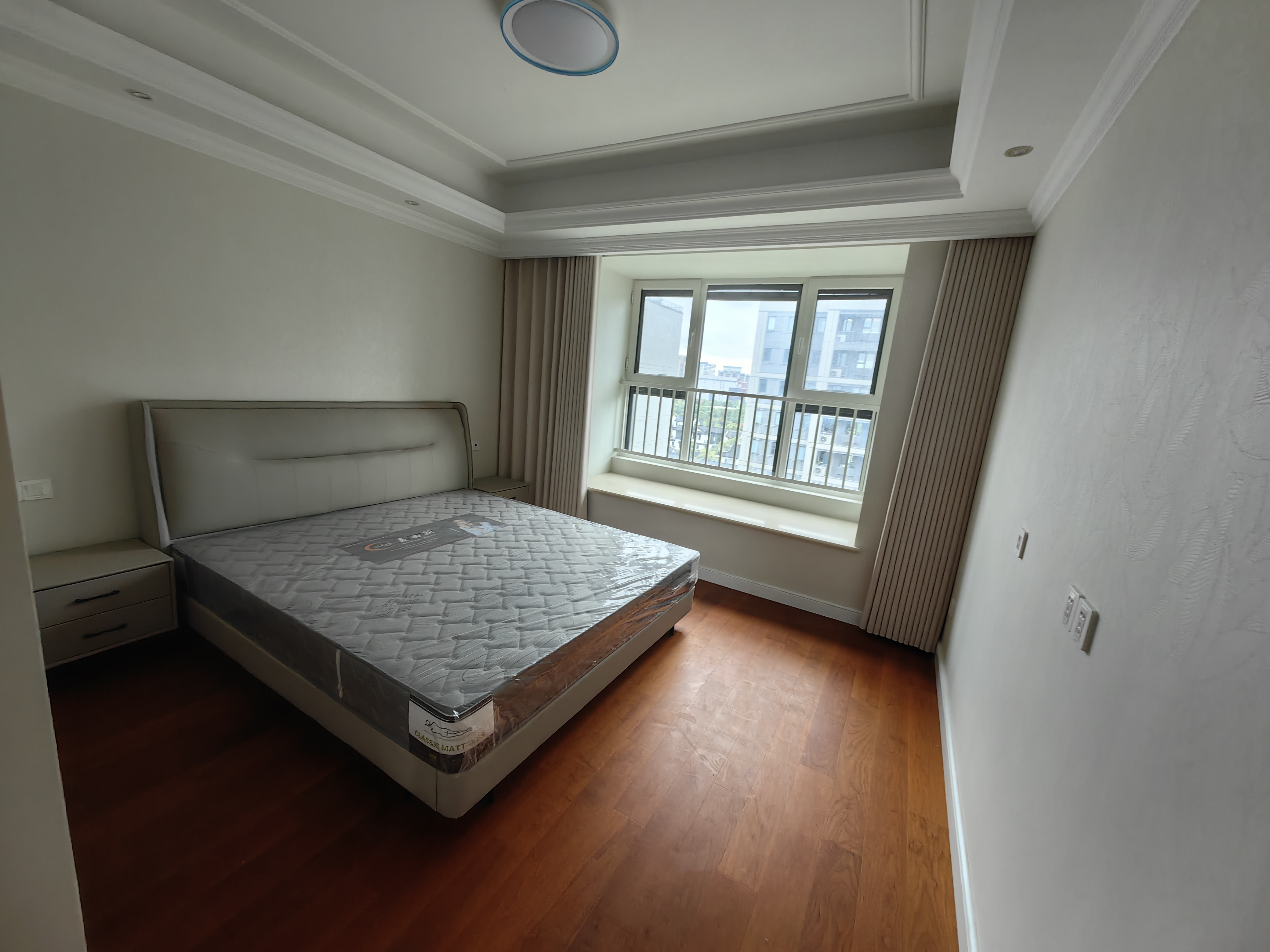 融创盛和九里桃源 3室2厅2卫 126.8m&sup2;