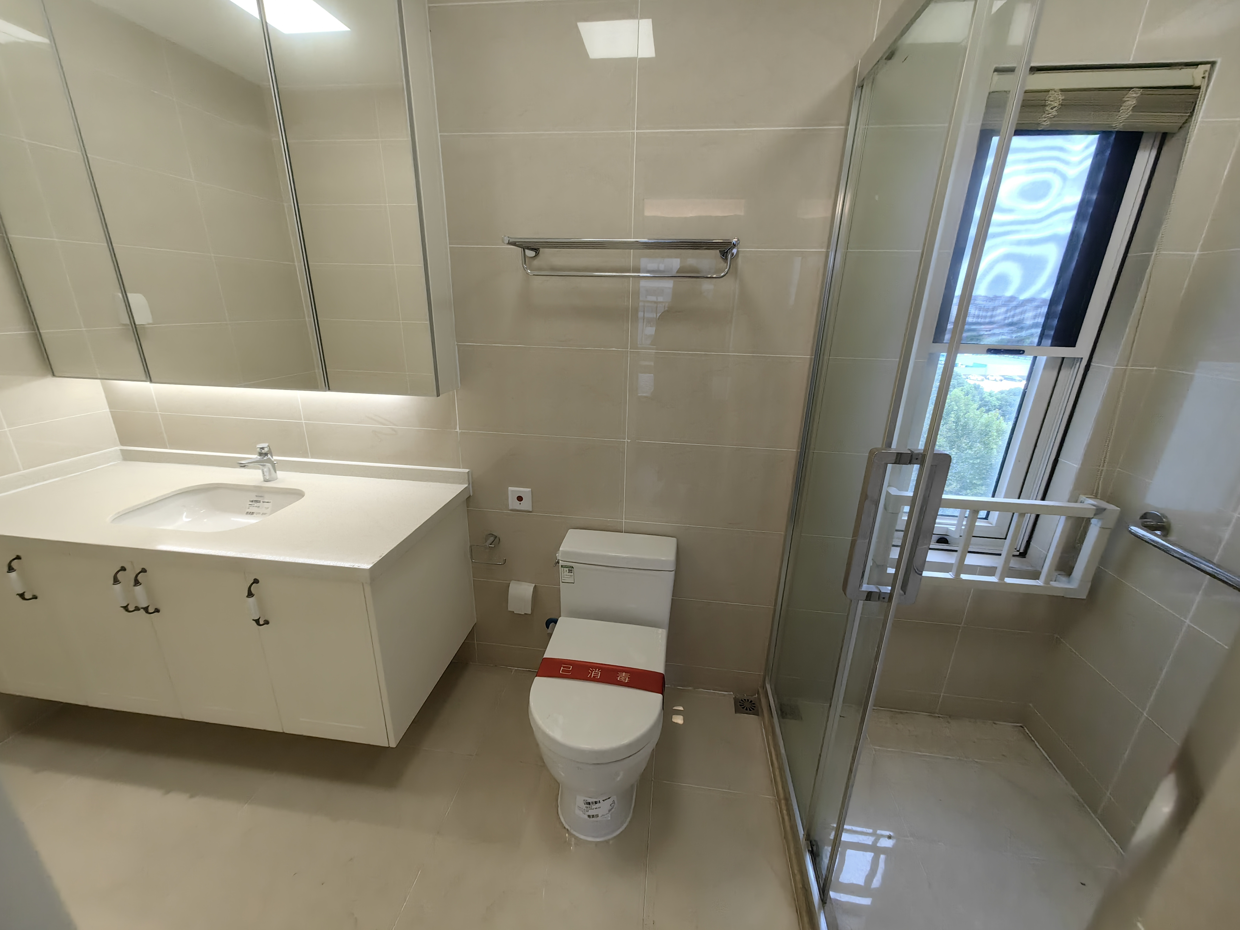 融创盛和九里桃源 3室2厅2卫 126.8m&sup2;