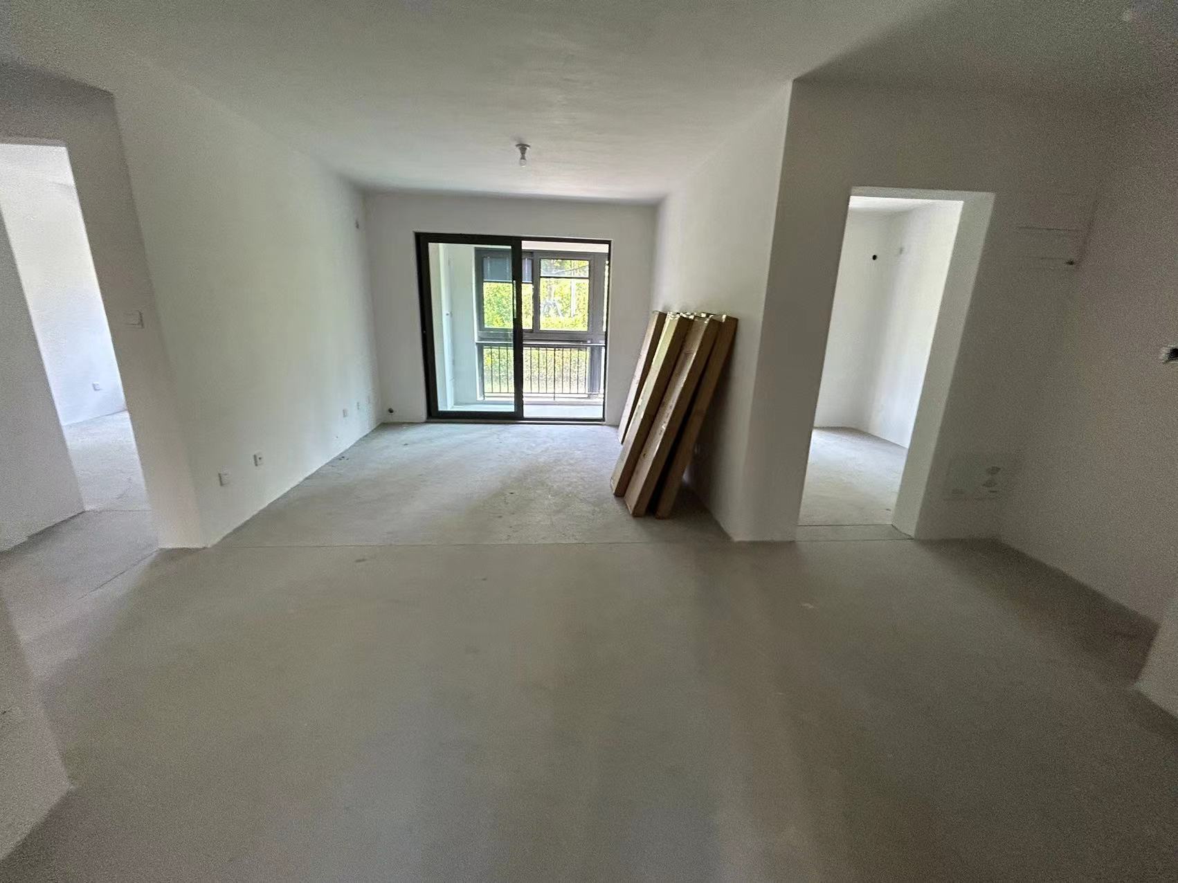 卓越悦宸 3室2厅2卫 103m&sup2;
