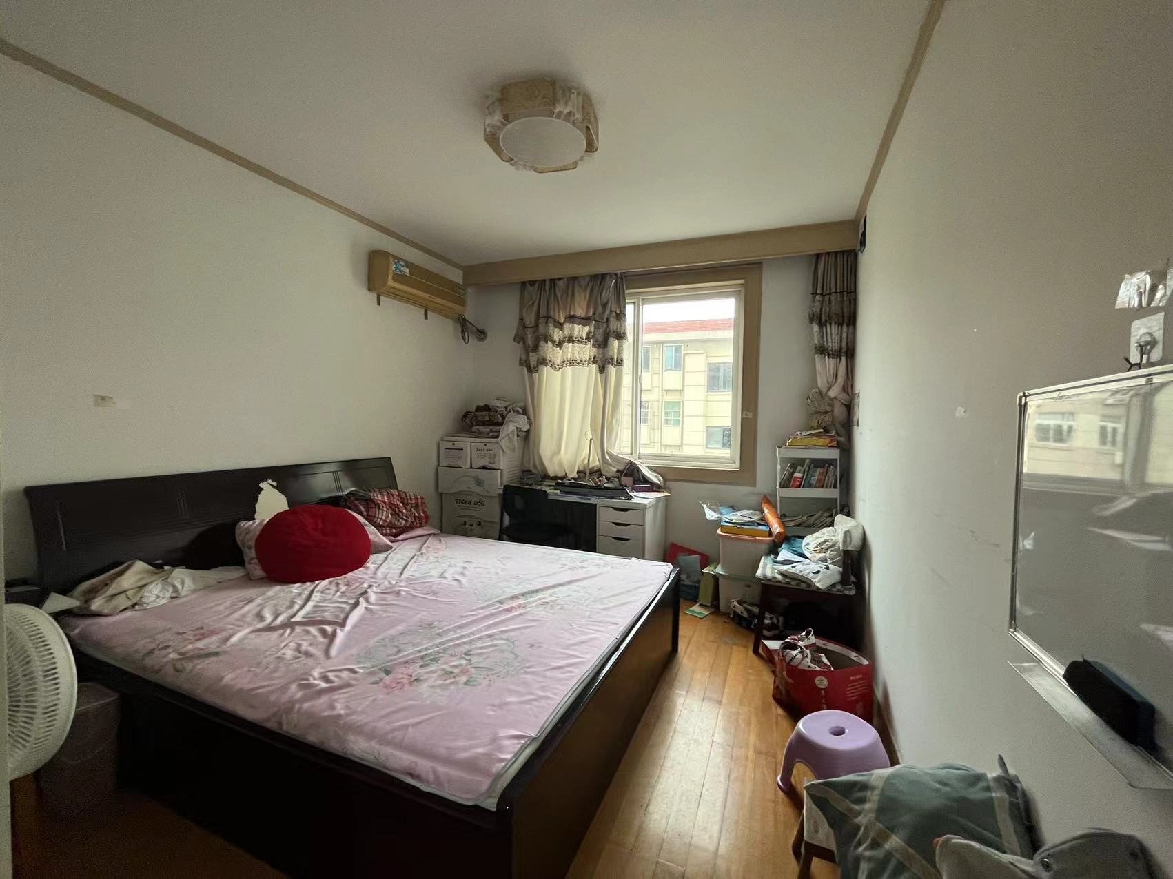 虹桥南村 3室1厅1卫 71m&sup2;