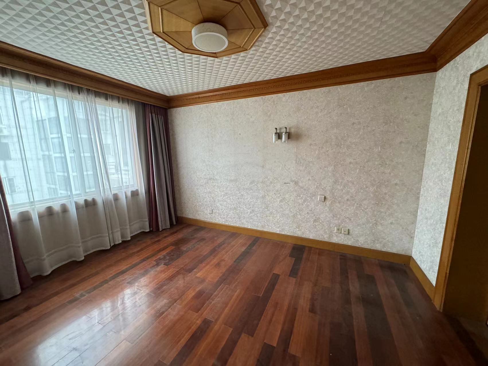 北濠桥东村 3室2厅1卫 128m&sup2;