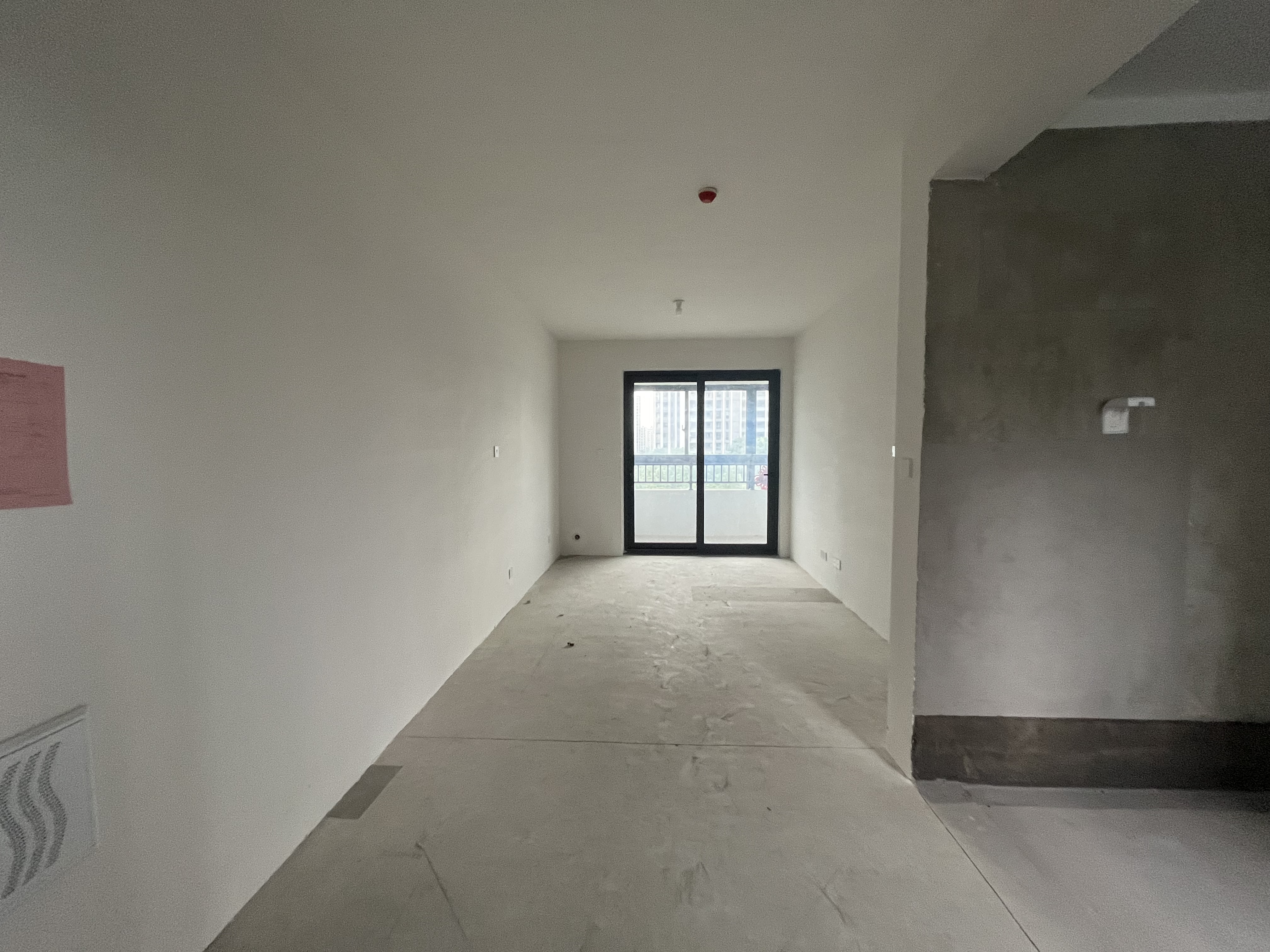 东时区 3室2厅1卫 96m²