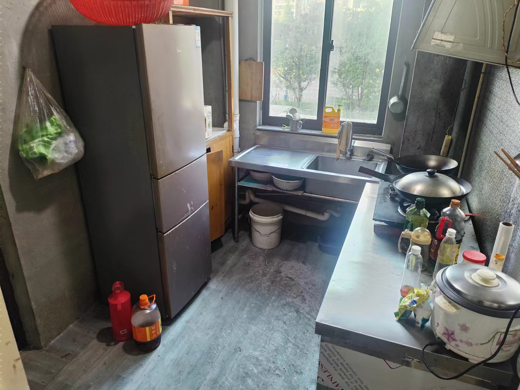 世伦佳苑 3室2厅2卫 142m&sup2;