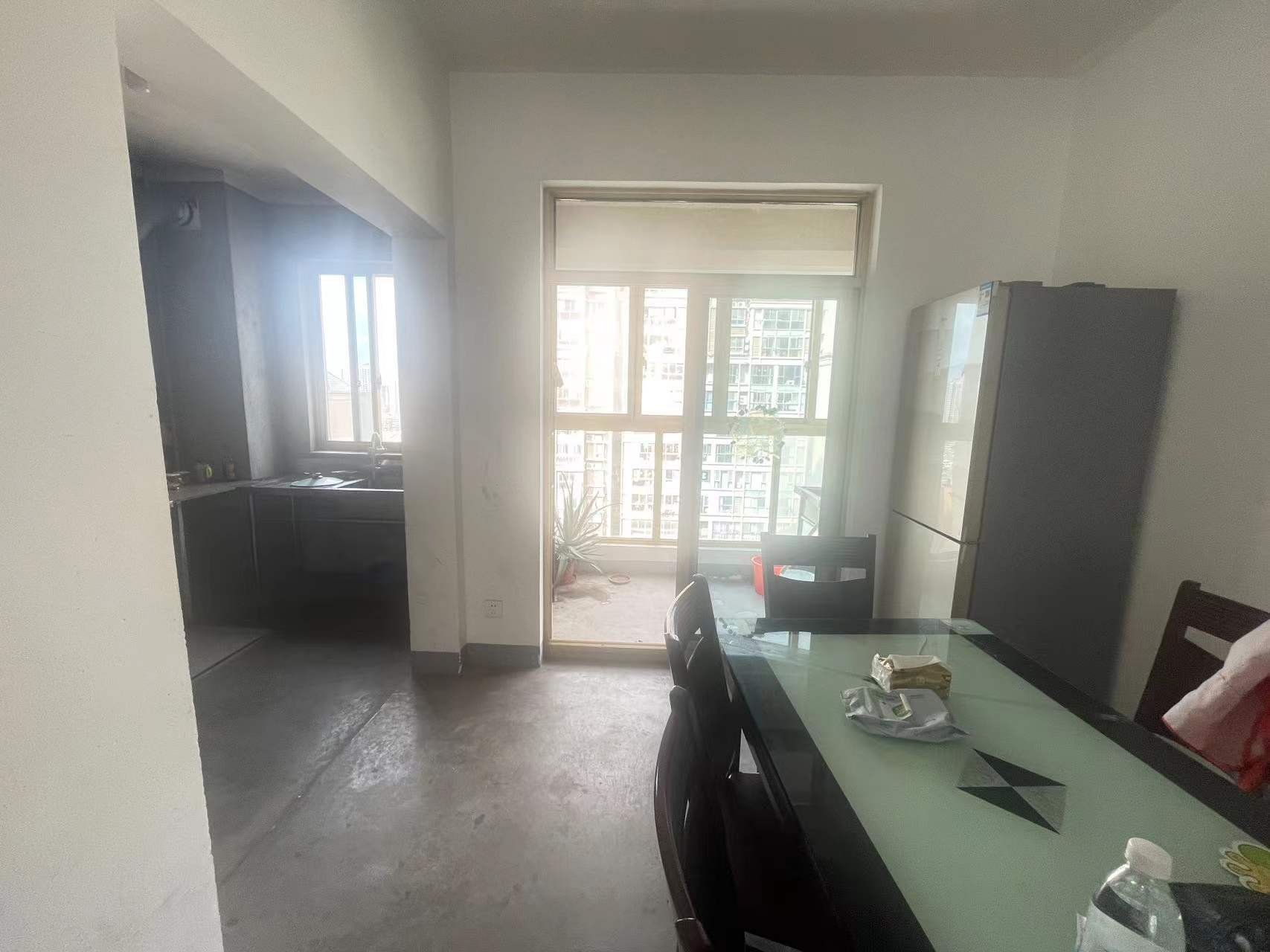 恒盛豪庭 3室2厅2卫 136m&sup2;