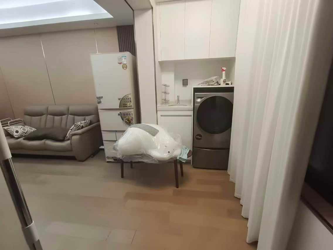 滨江道静园 3室2厅1卫 100.64m²