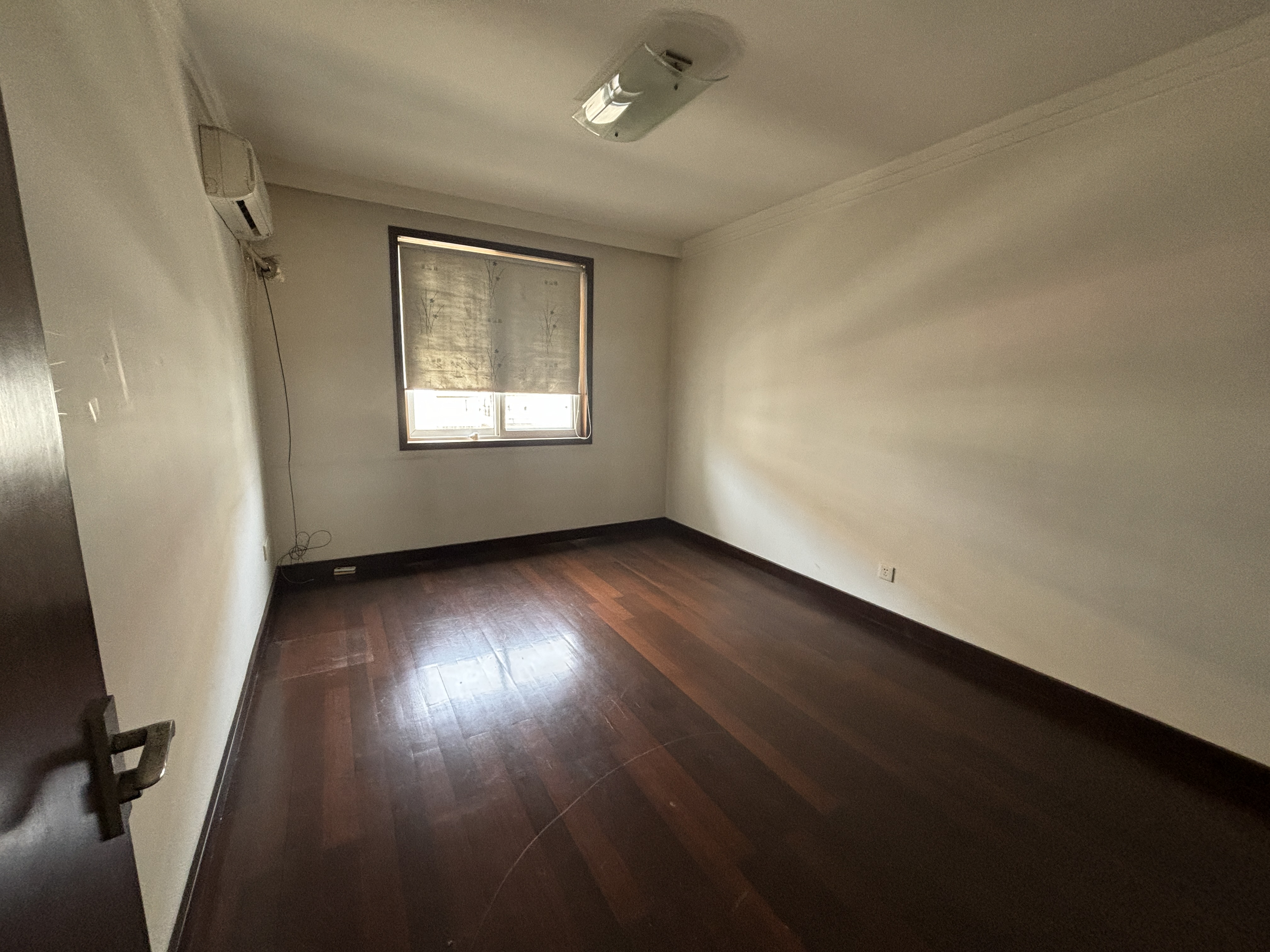 城南小苑 3室2厅1卫 131.7m&sup2;