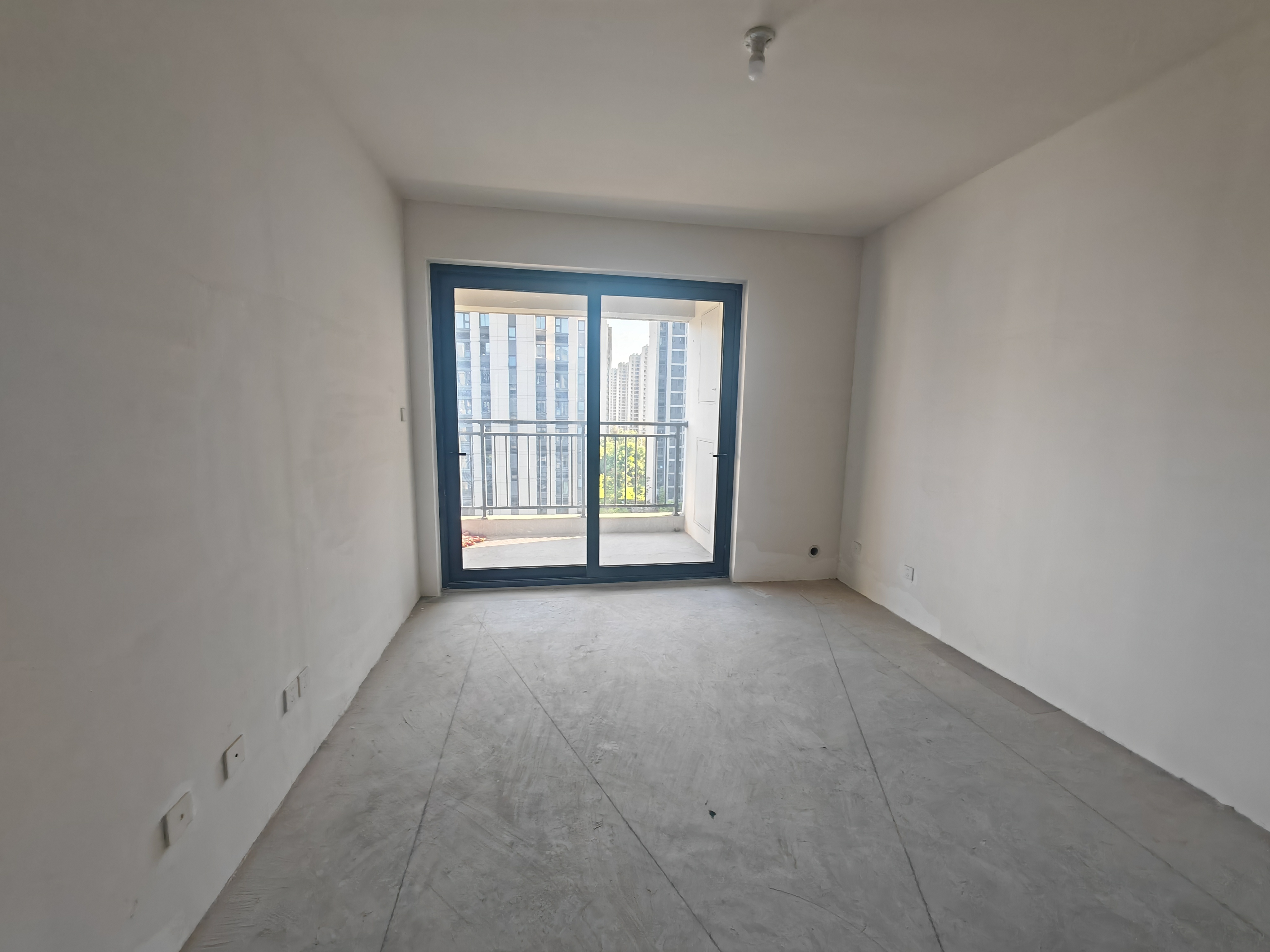 东时区 3室2厅2卫 95.00m²