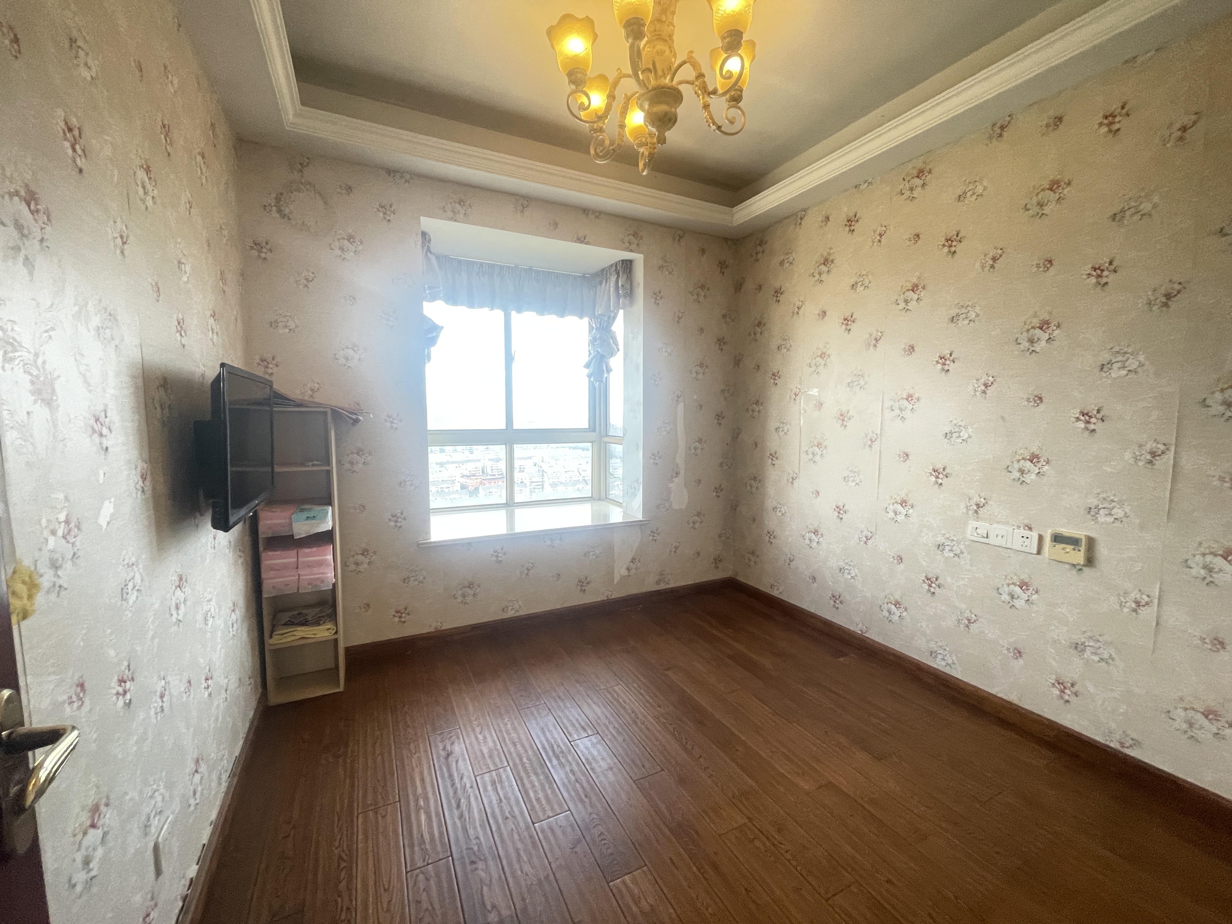 恒盛豪庭 3室2厅1卫 131m&sup2;