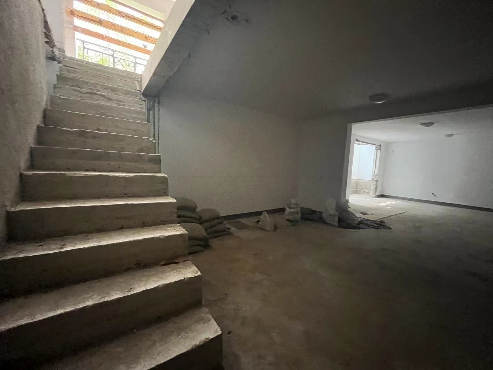 佳期漫 4室2厅2卫 147.00m²