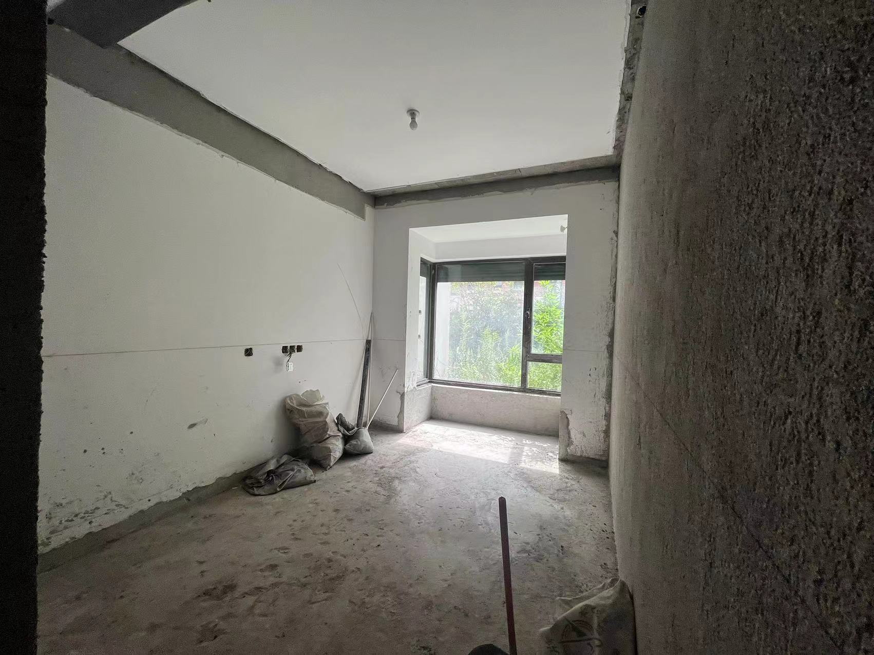 佳期漫 4室2厅2卫 147.00m&sup2;