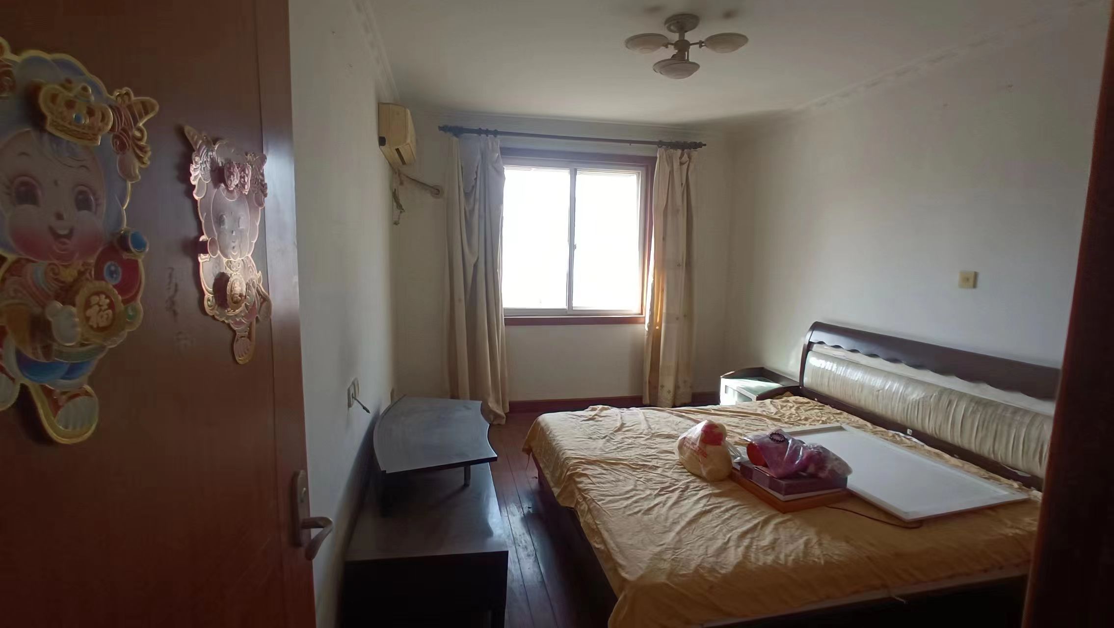 黎明花园 3室2厅1卫 130.59m&sup2;