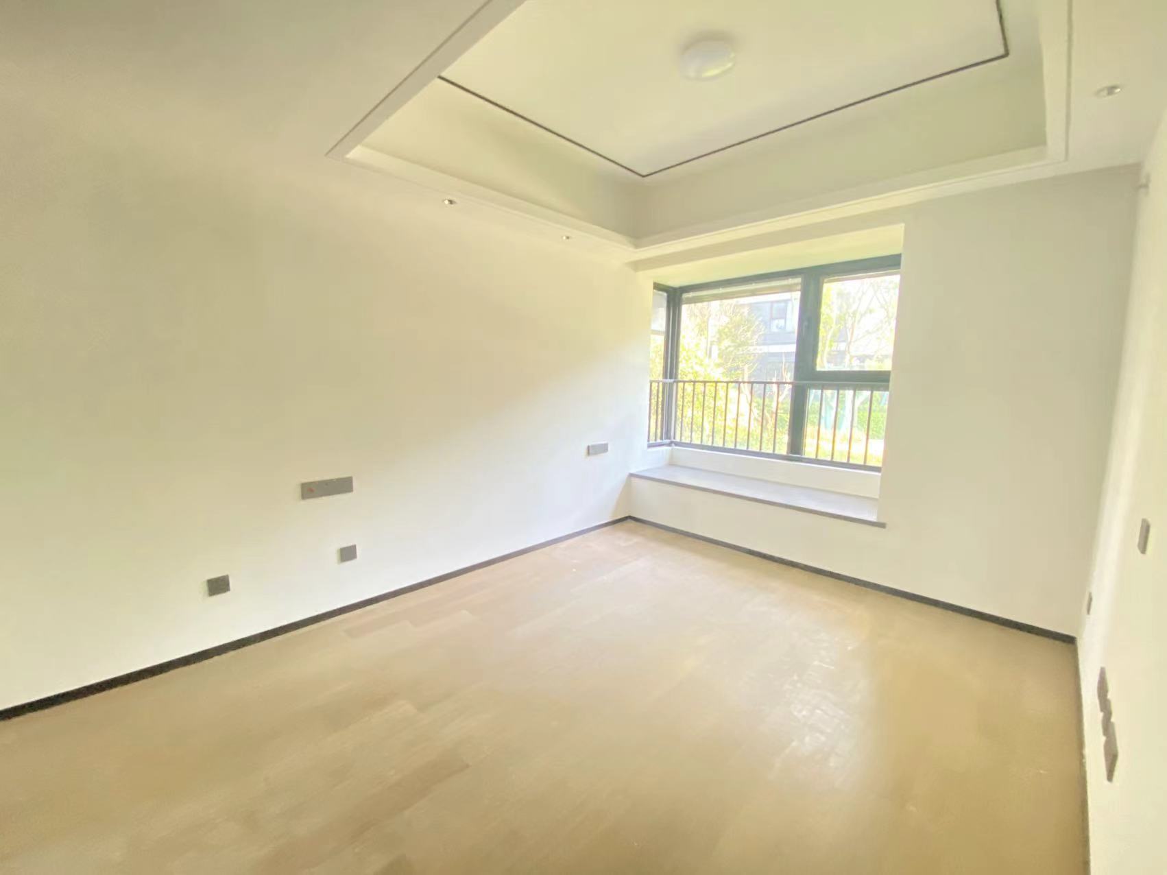 滨江道静园 3室2厅2卫 117.68m&sup2;