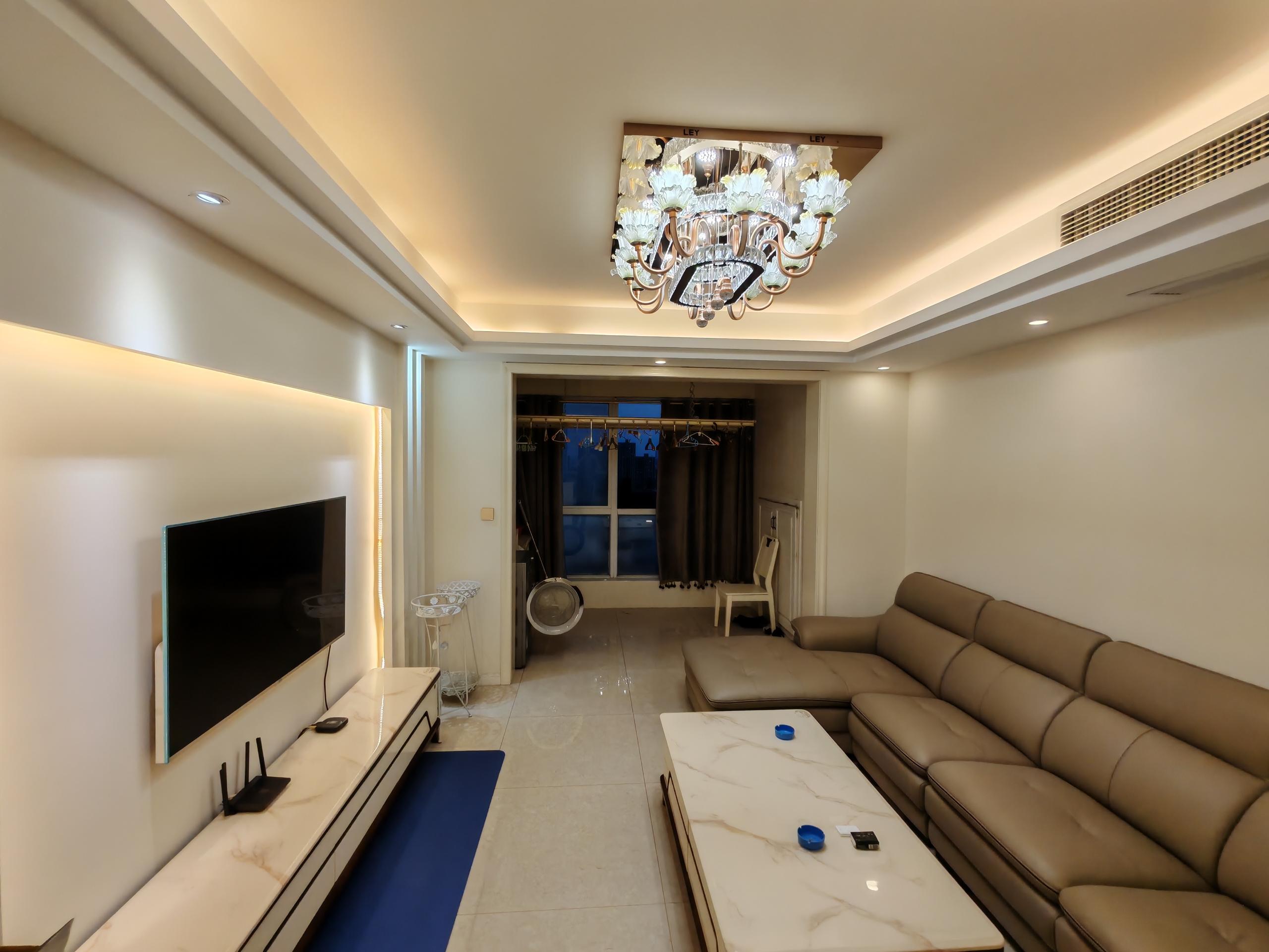 桂花小镇 3室2厅1卫 121.83m&sup2;