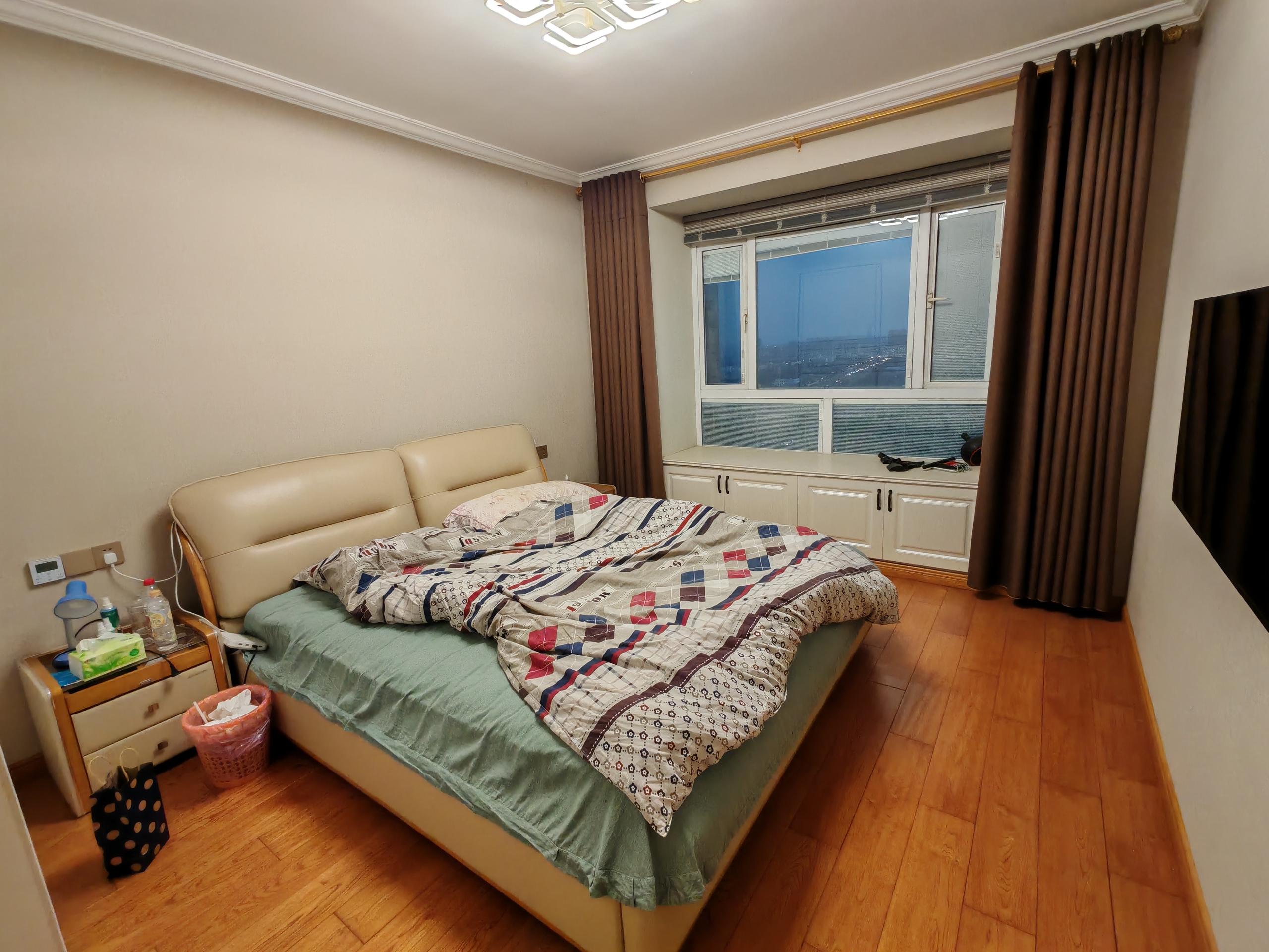 桂花小镇 3室2厅1卫 121.83m&sup2;