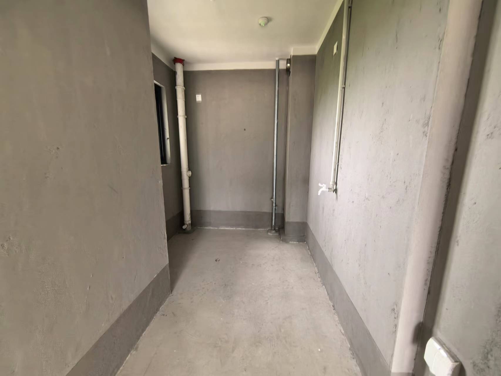 卓越华宸世纪 3室2厅1卫 107m&sup2;