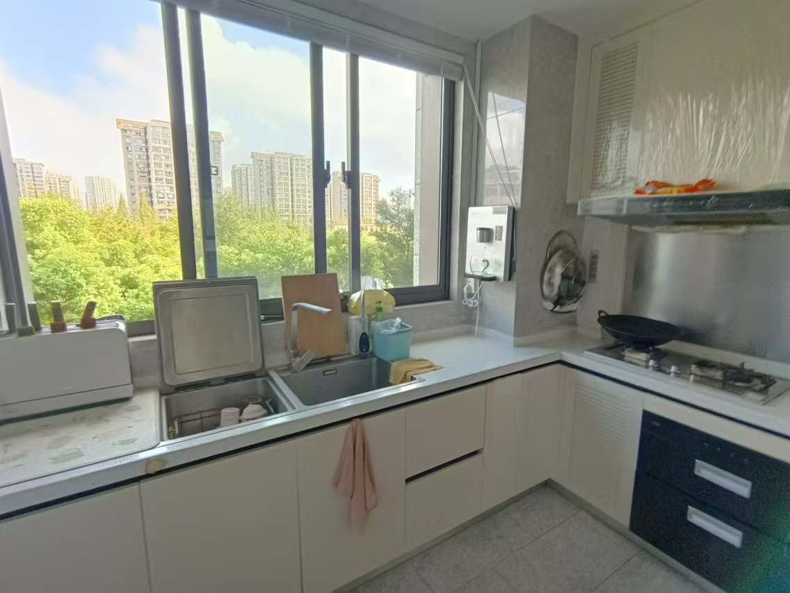 远创樽樾 4室2厅3卫 156.00m&sup2;