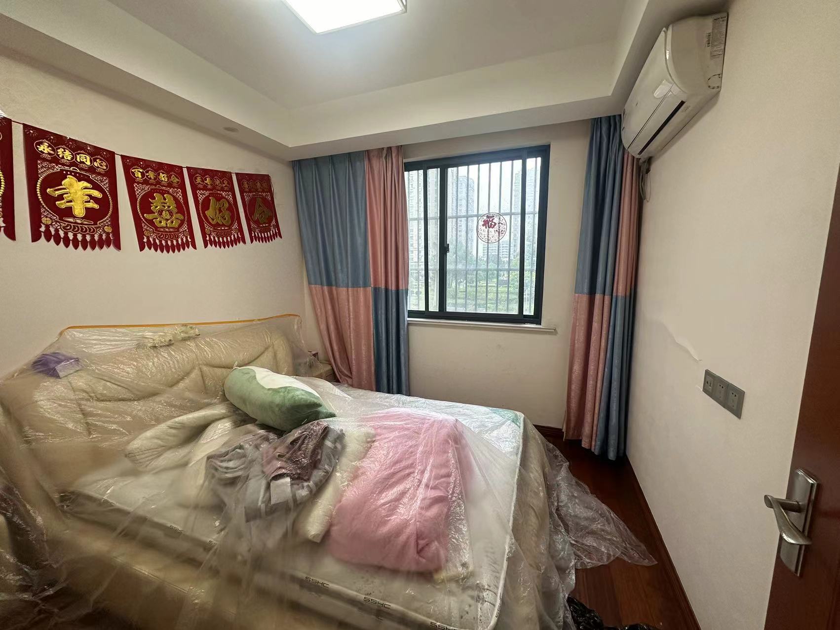 金色城邦 5室2厅2卫 131.05m&sup2;