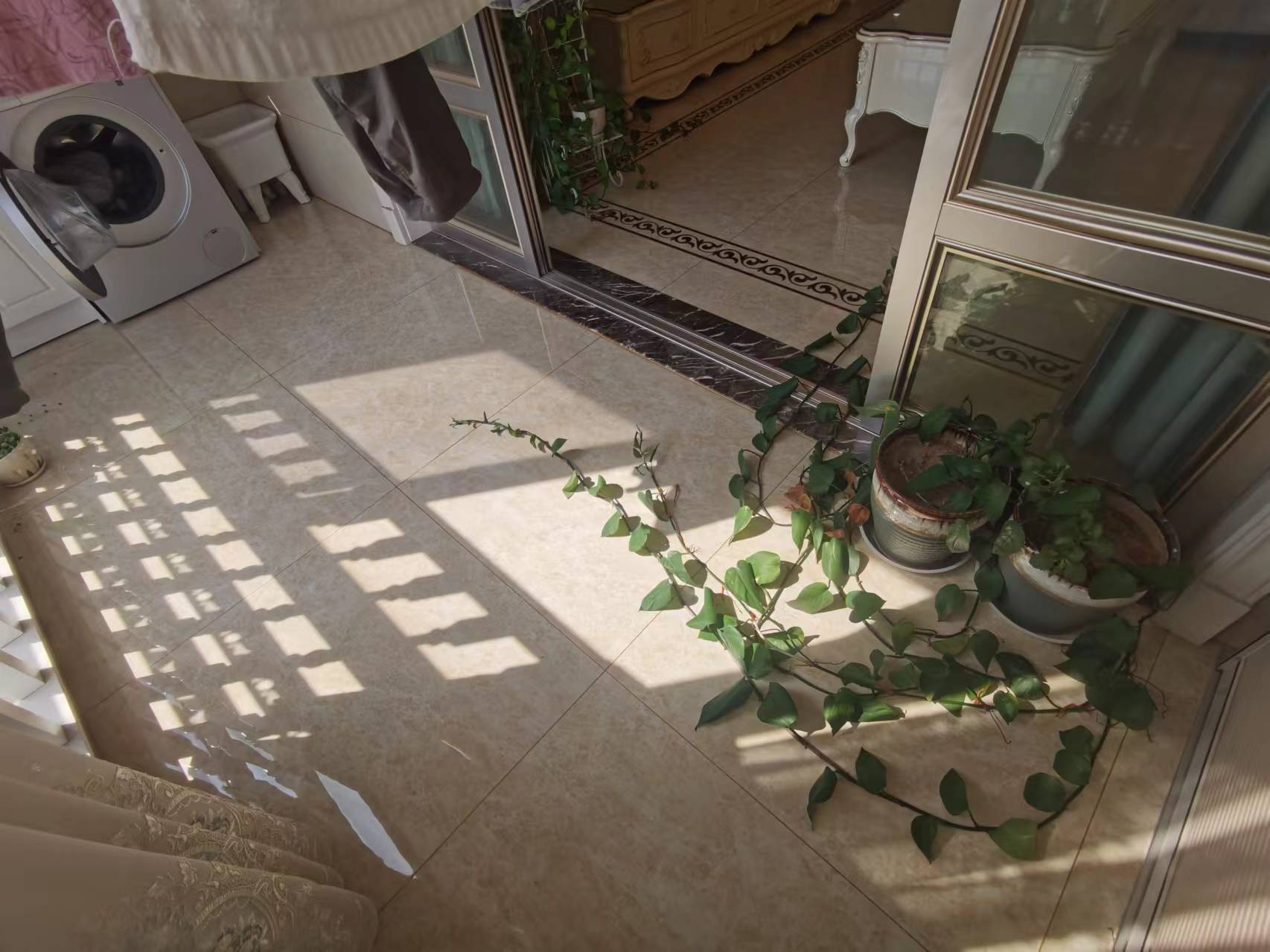 丁香花园 3室2厅2卫 128.50m&sup2;