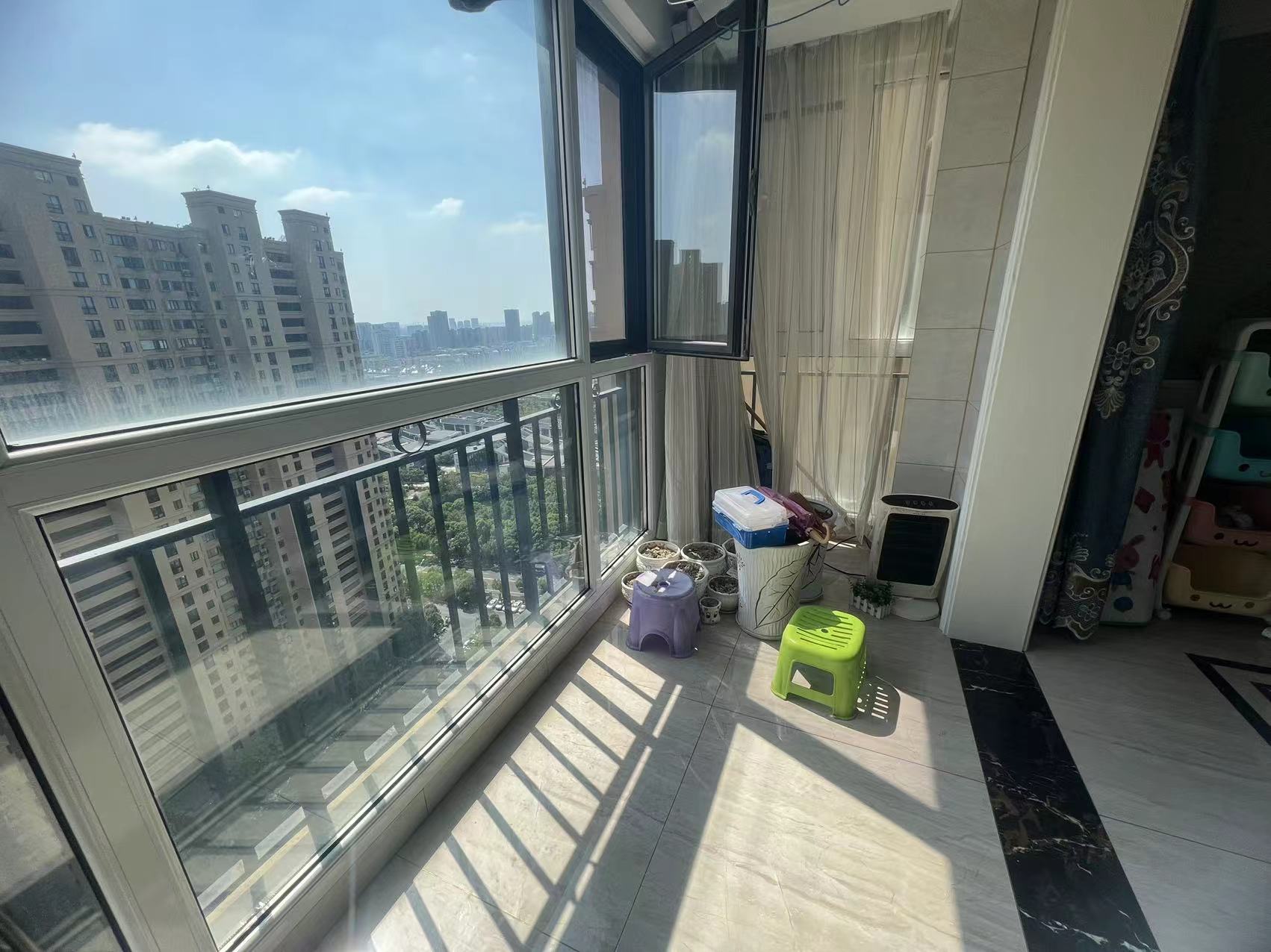 华润悦锦湾 4室2厅2卫 148.00m²