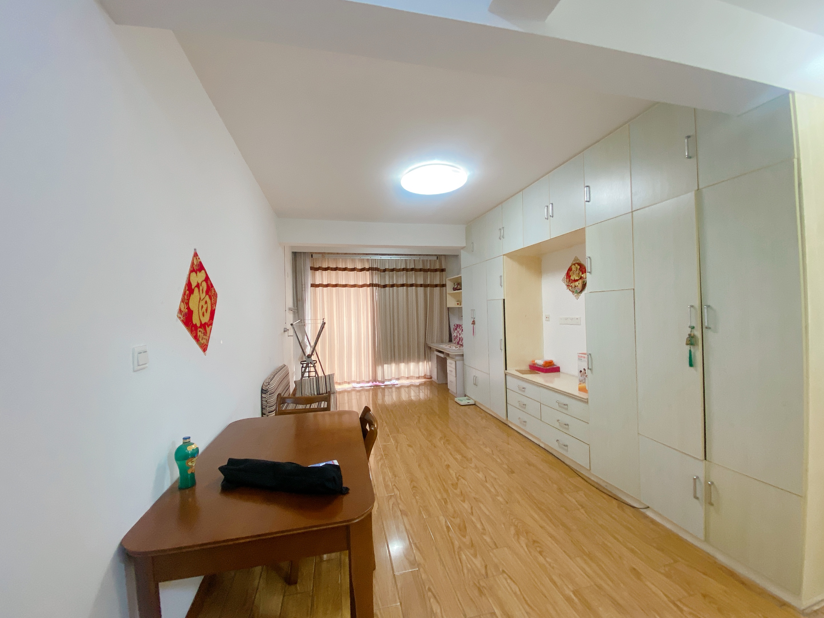 中南世纪花城二期 1室2厅1卫 70.26m&sup2;