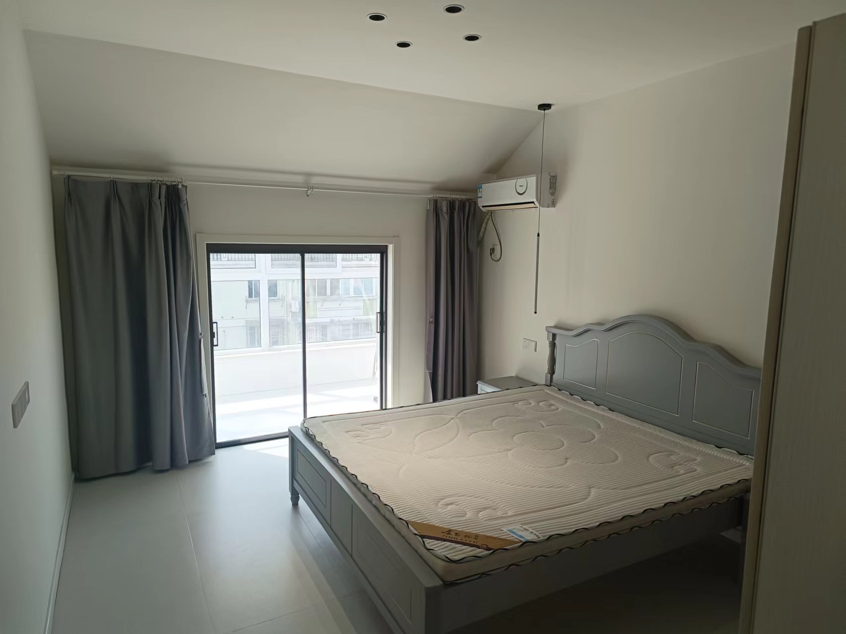 怡园新邸 2室2厅1卫 80.00m&sup2;