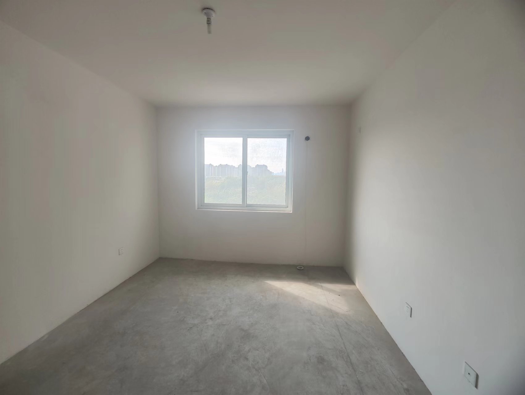 兴和家园 2室2厅1卫 93m&sup2;