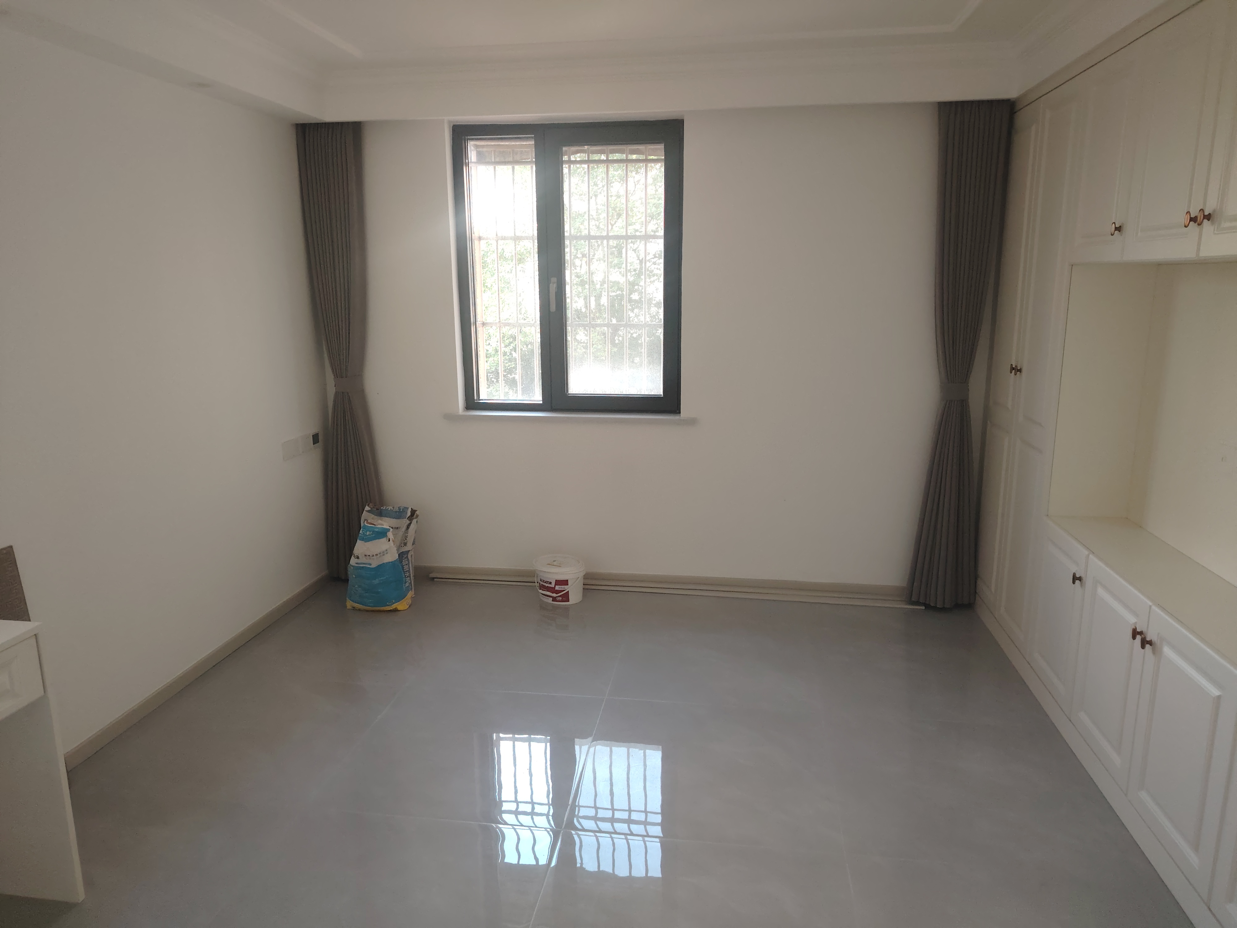 华能大厦 2室1厅1卫 71.35m&sup2;